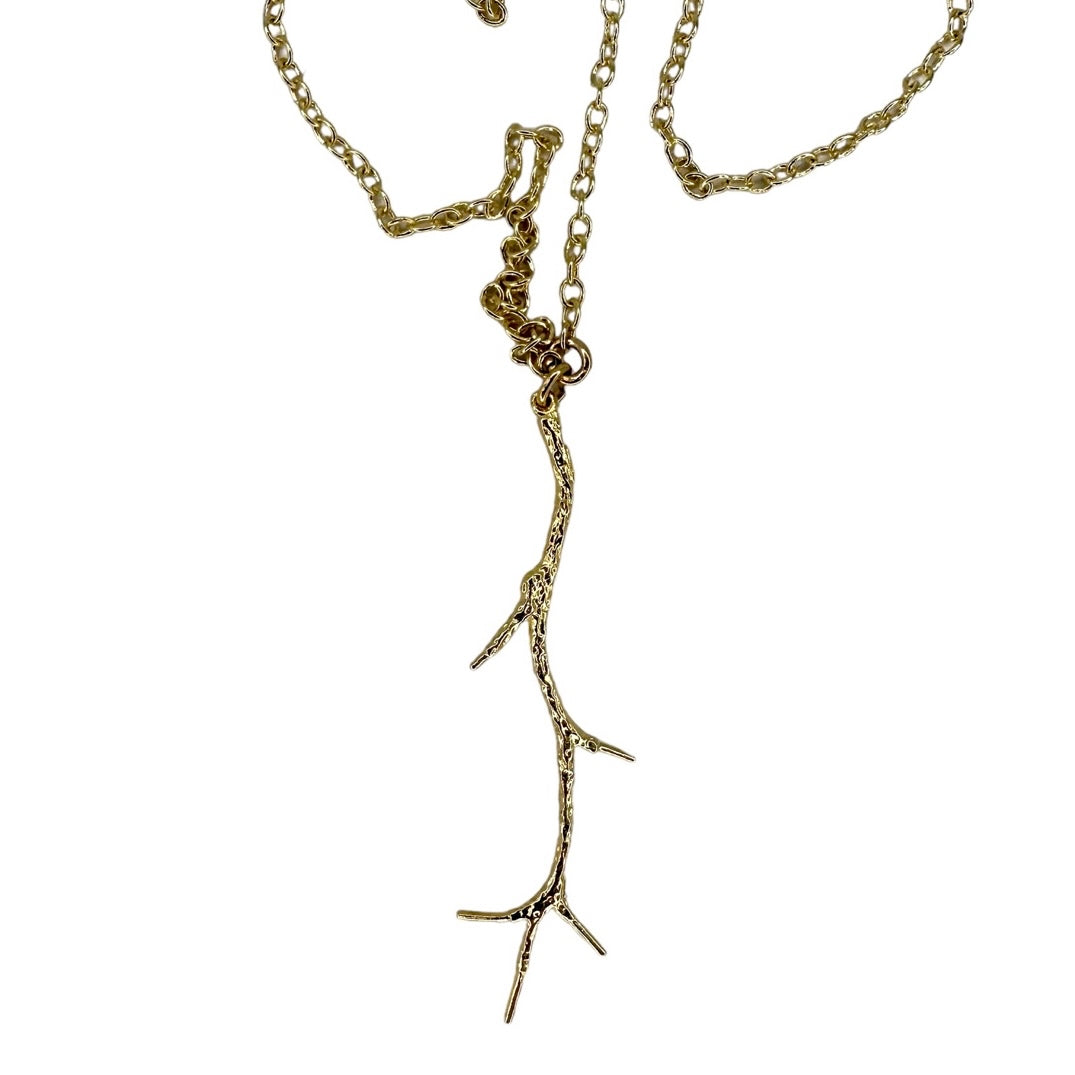 Mounted necklace with branch