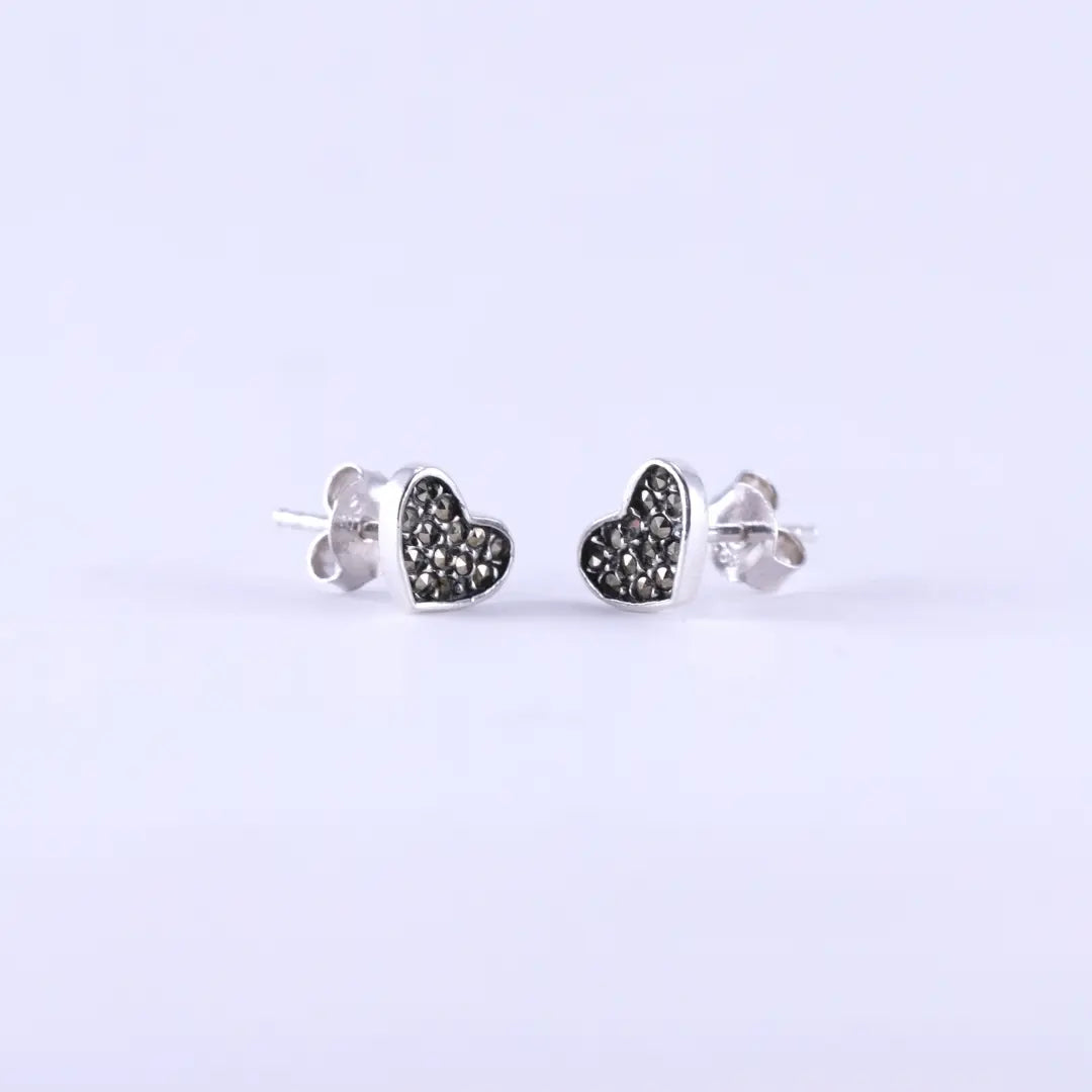 Stiftörhänge - Skuggat hjärta L8Hasselblad