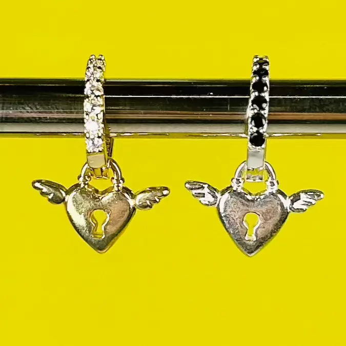 Örhänge - Flygande Hjärtat L8Hasselblad