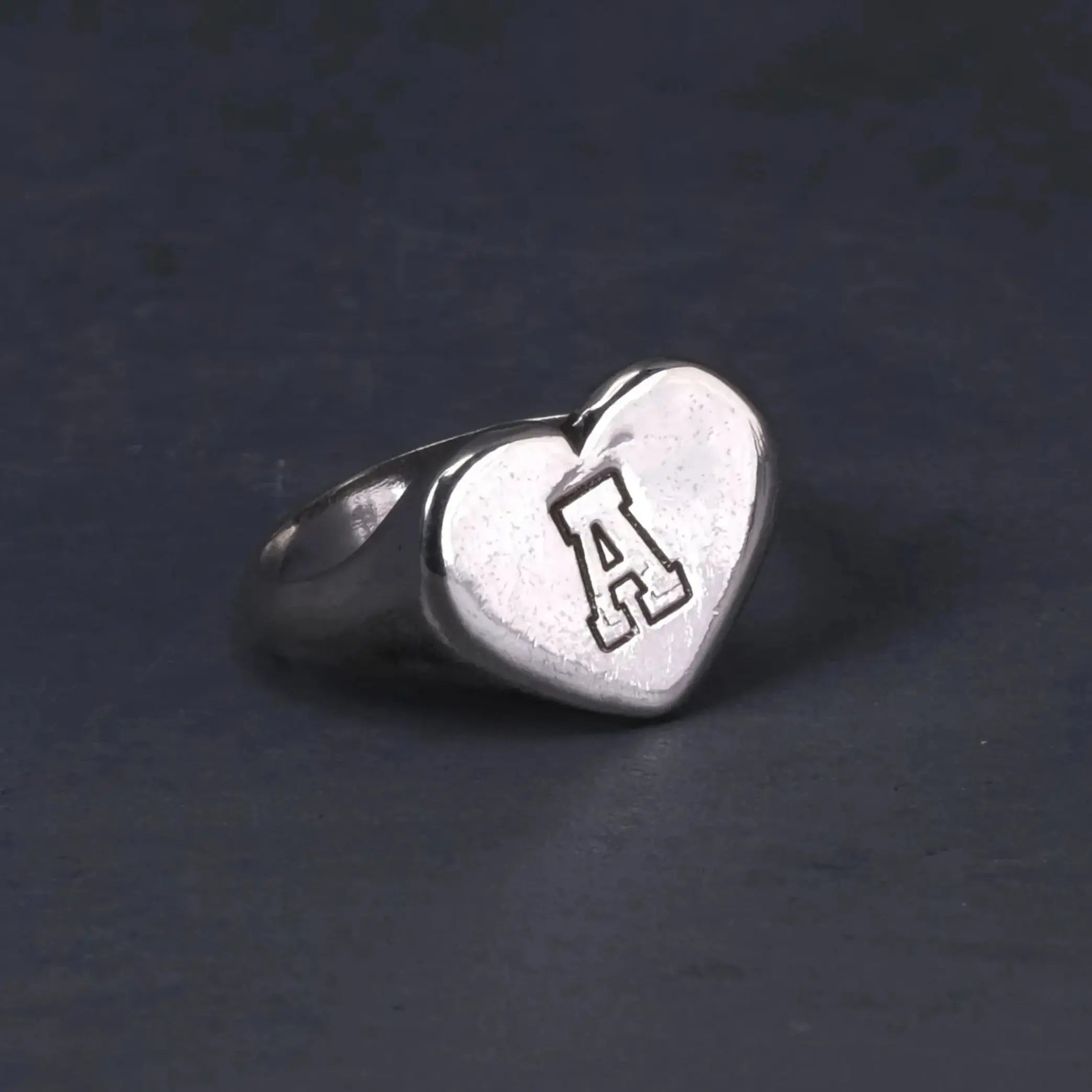 Hjärtklackring m. personlig stämpling L8Hasselblad