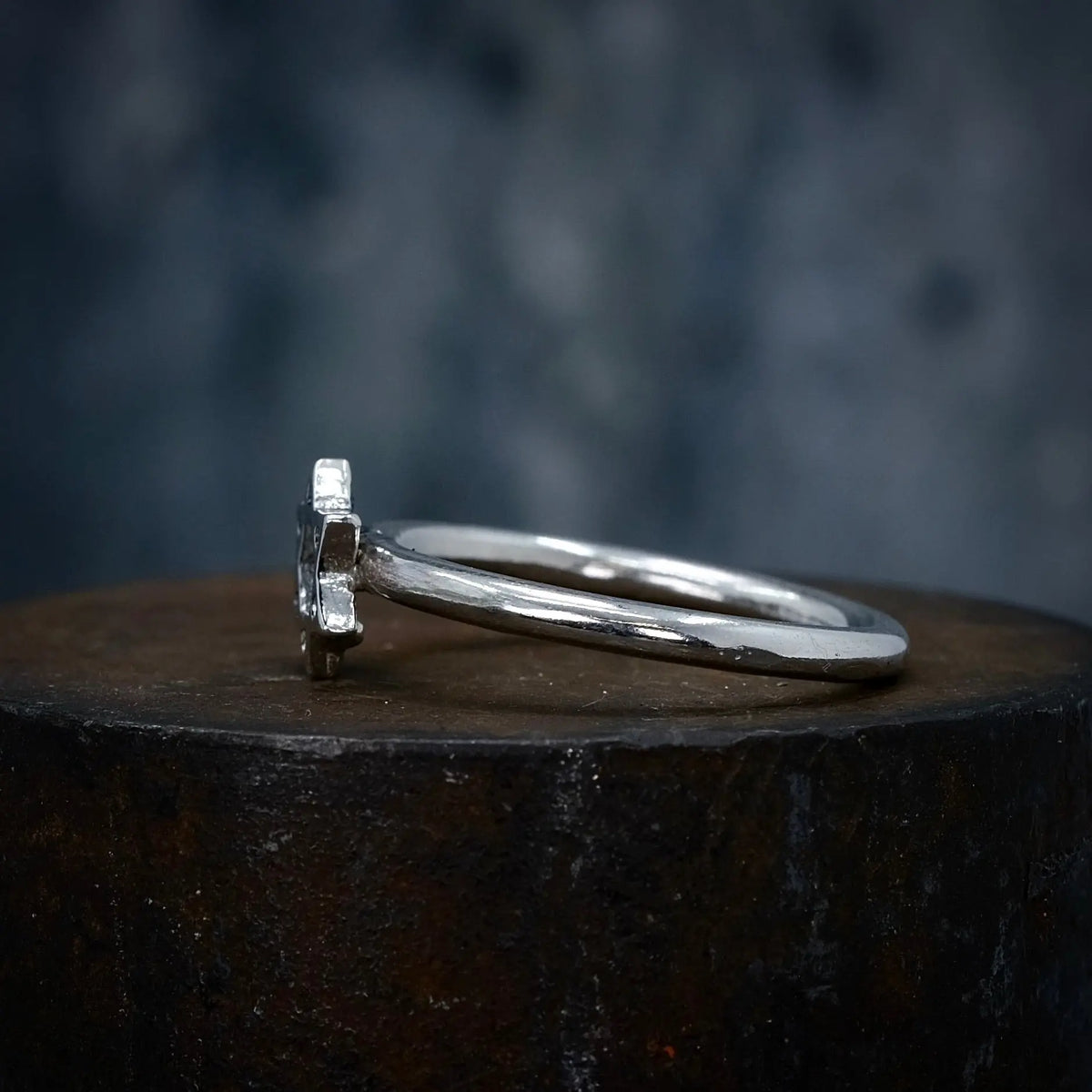 Davidsstjärna - 2mm Ring L8Hasselblad