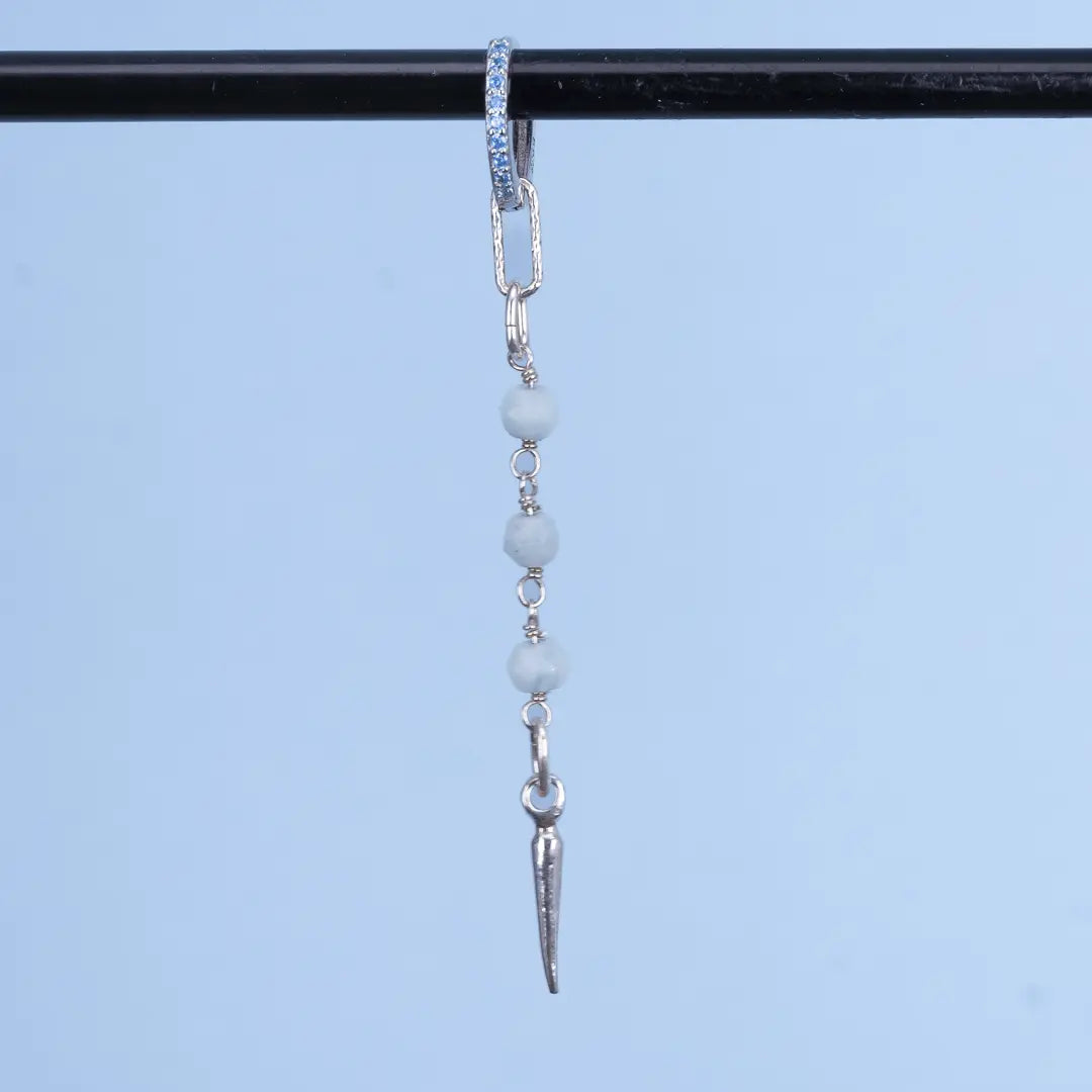 Beads & Spike Silver - stenörhängen - L8Hasselblad