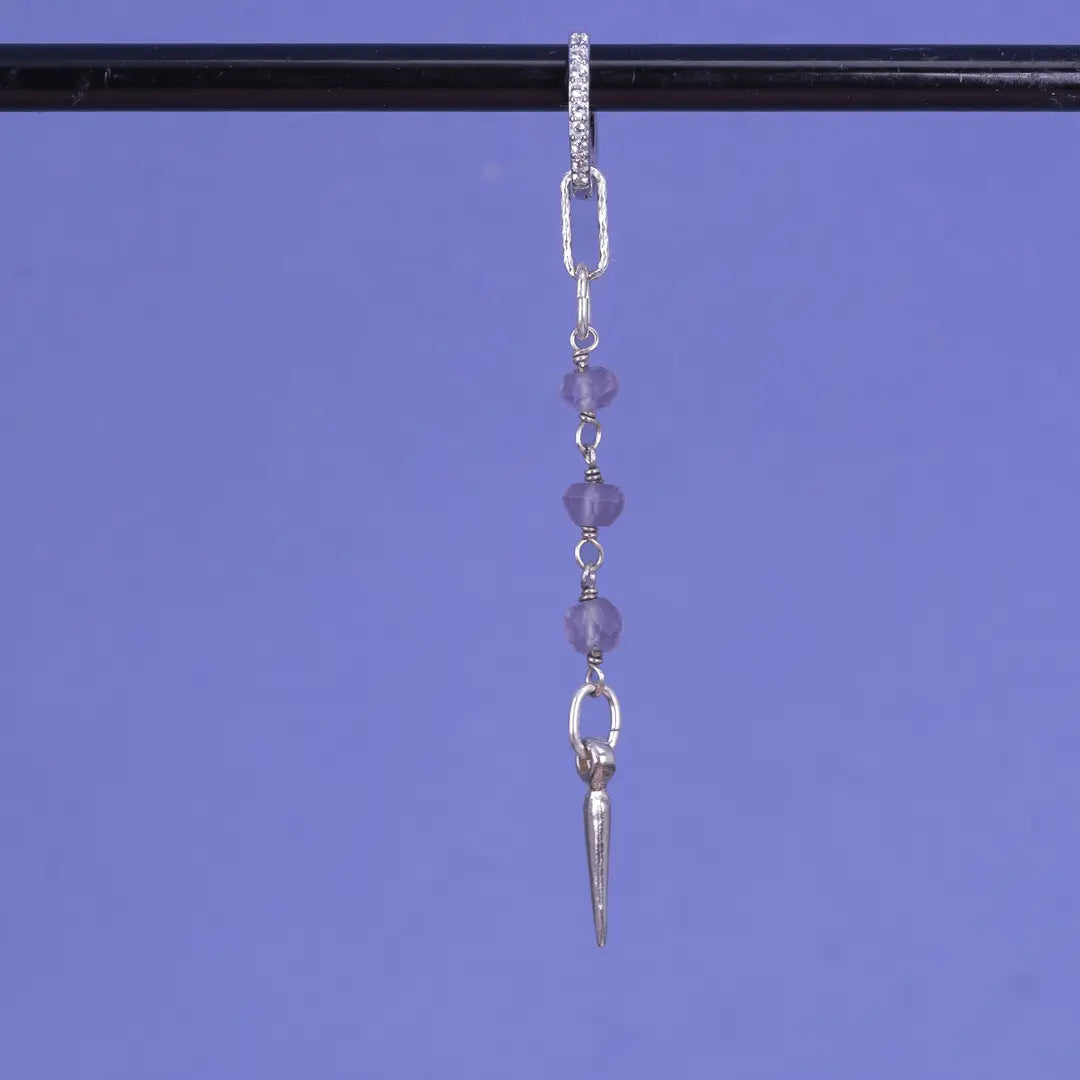 Beads & Spike Silver - stenörhängen - L8Hasselblad