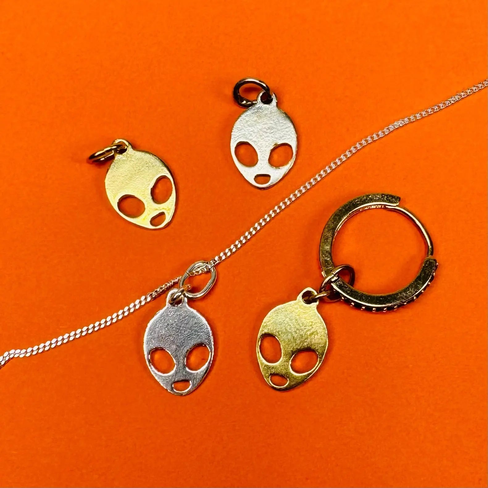 Berlock - Alien - L8Hasselblad