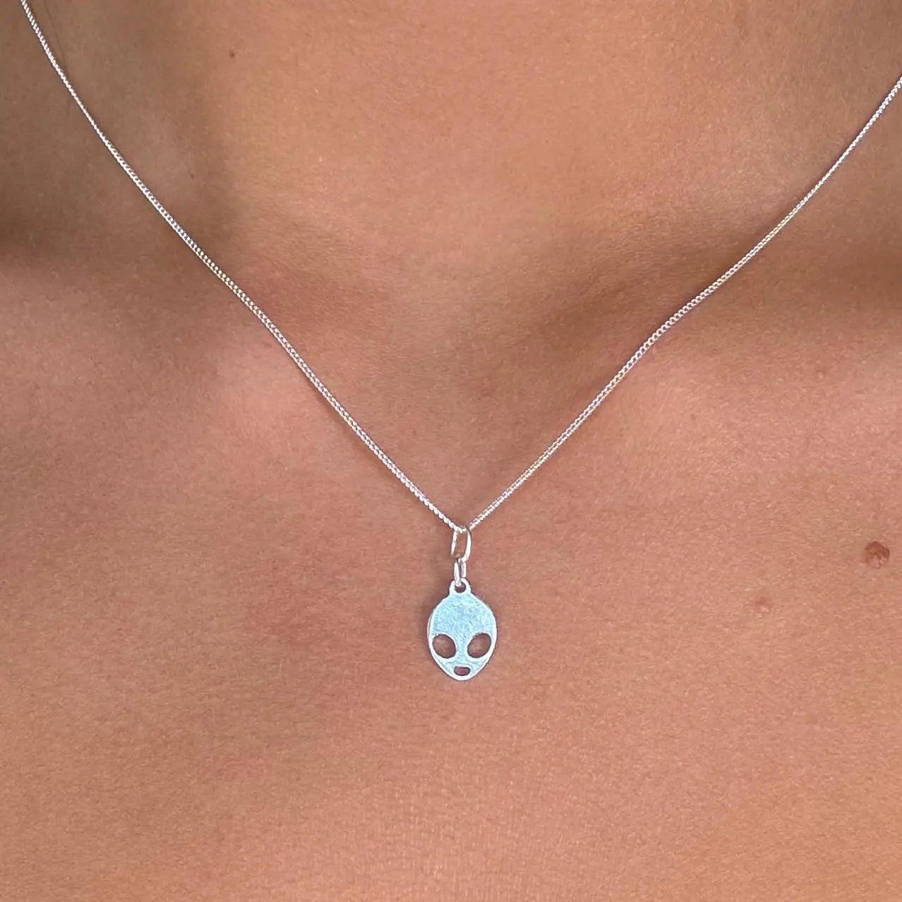 Berlock - Alien - L8Hasselblad