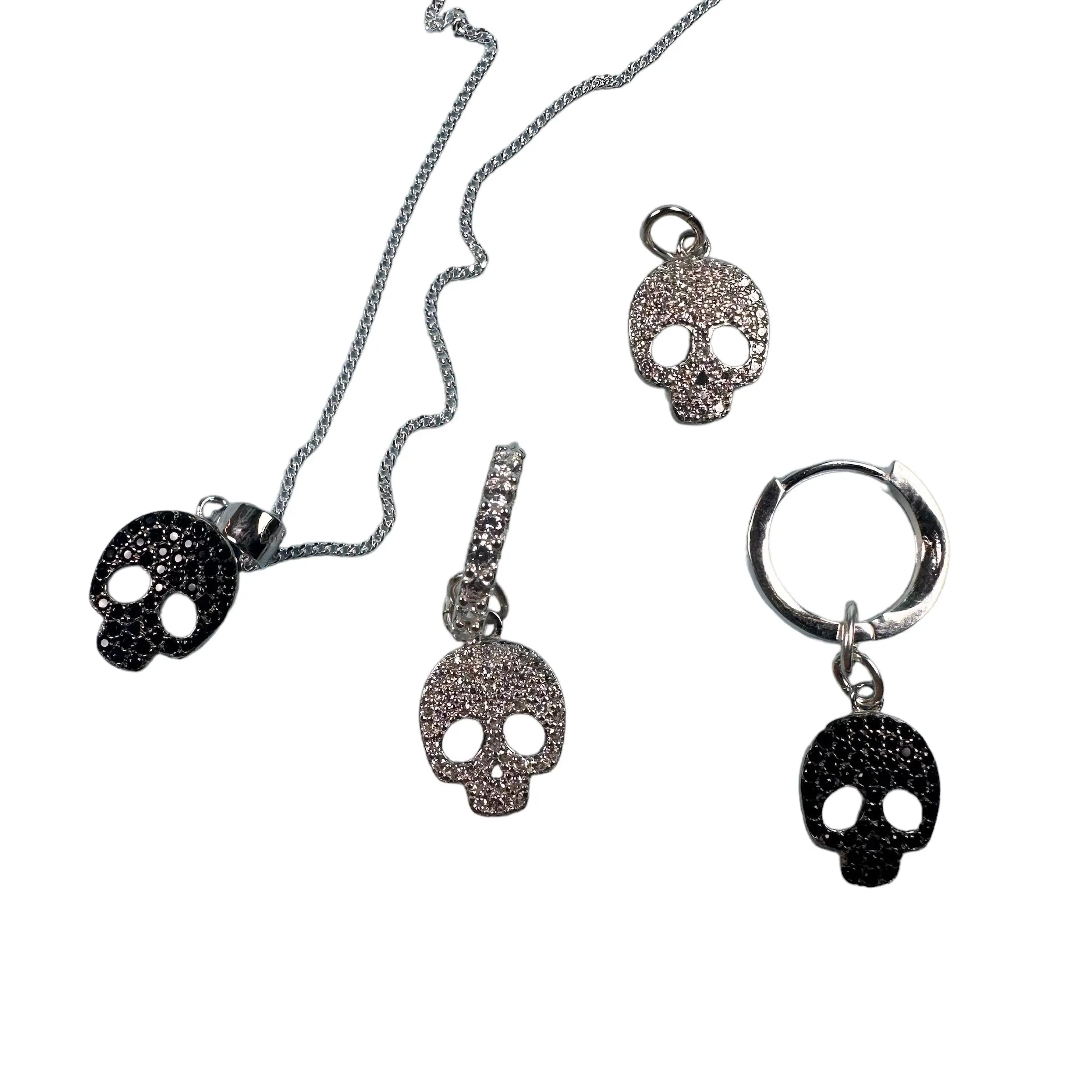 Berlock - Dödskalle med Zirkoner - L8Hasselblad