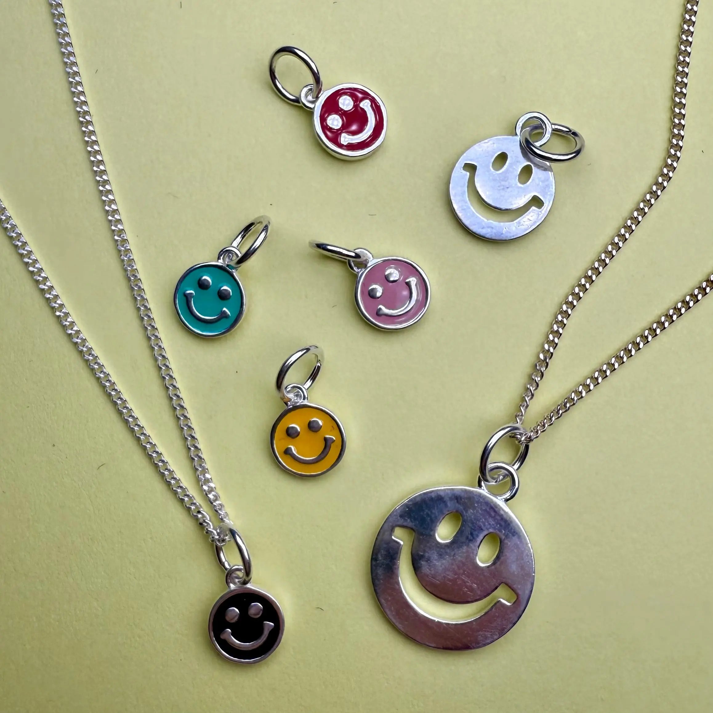 Berlock - Smiley - L8Hasselblad