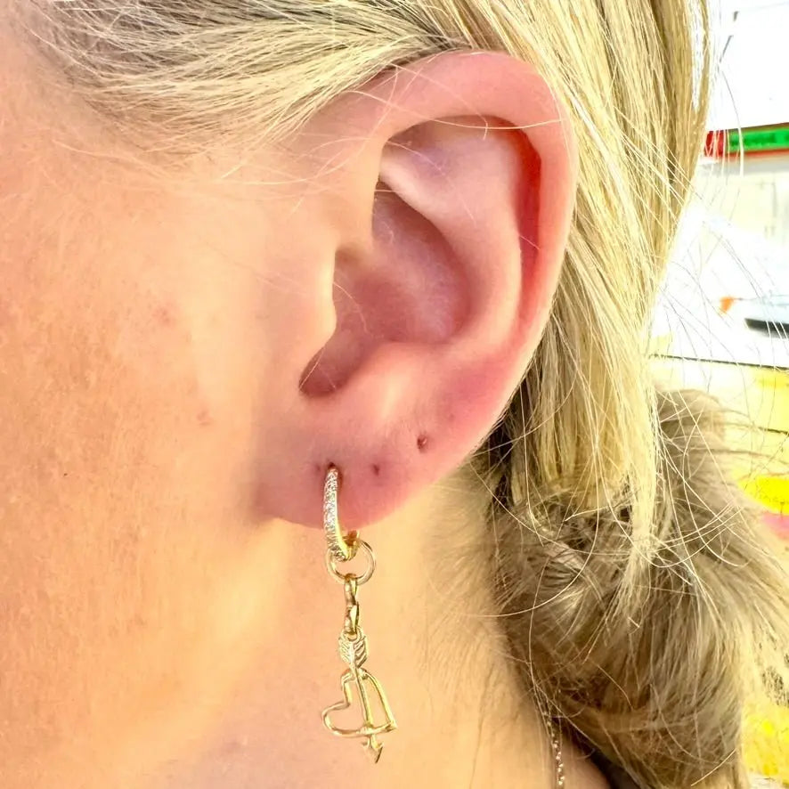 Berlock - Tunt hjärta med pil - L8Hasselblad