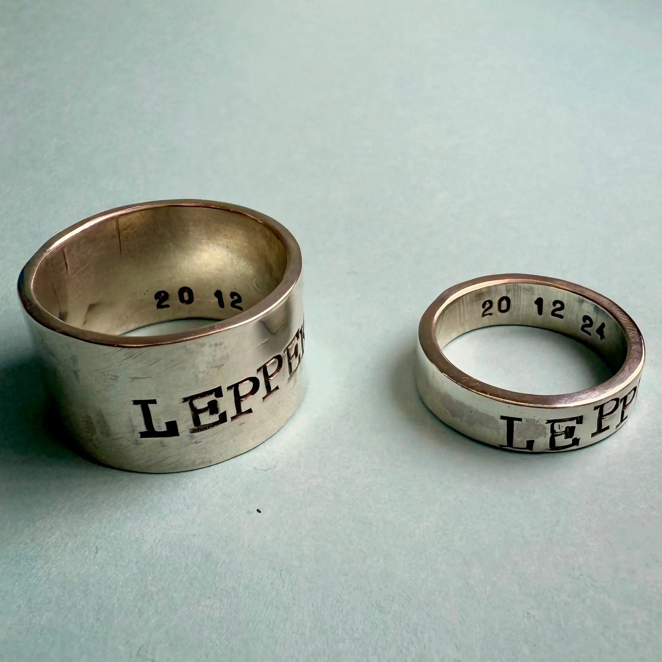 Bred silverring - stämplad - L8Hasselblad