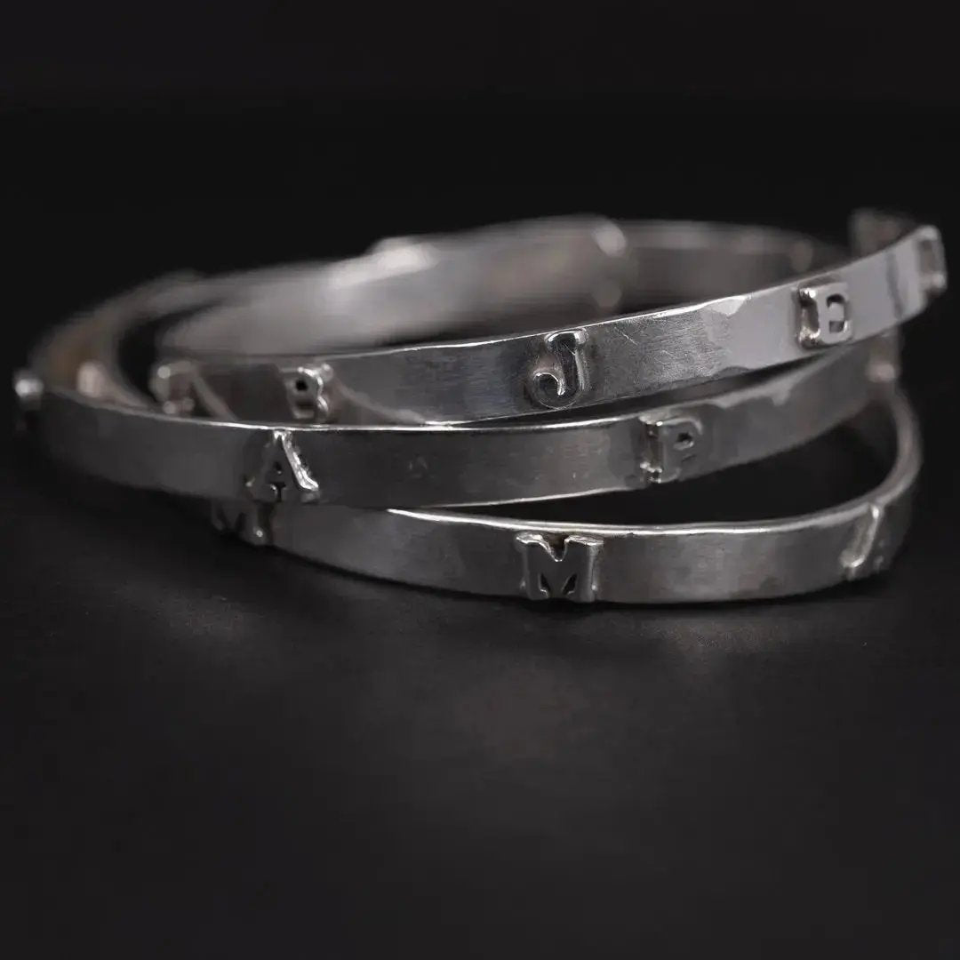 2.0 Ordarmband kalender L8Hasselblad