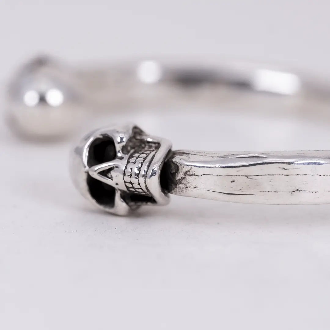 Chunky dödskallearmband - L8Hasselblad