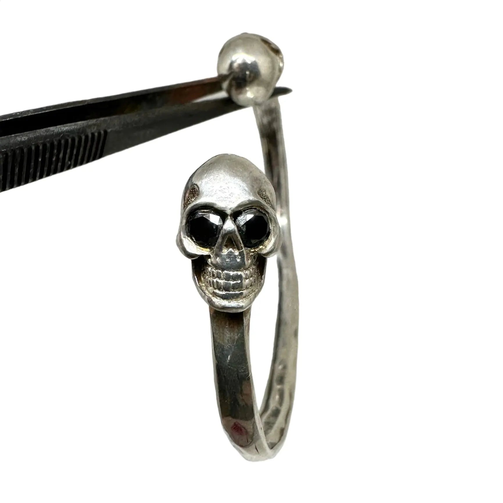 Chunky dödskallearmband med äkta diamanter - L8Hasselblad