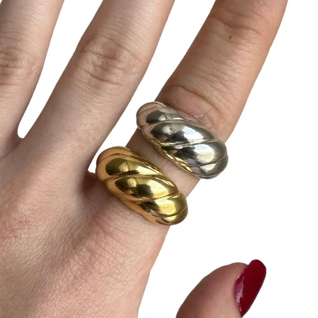 Croissant ring - L8Hasselblad