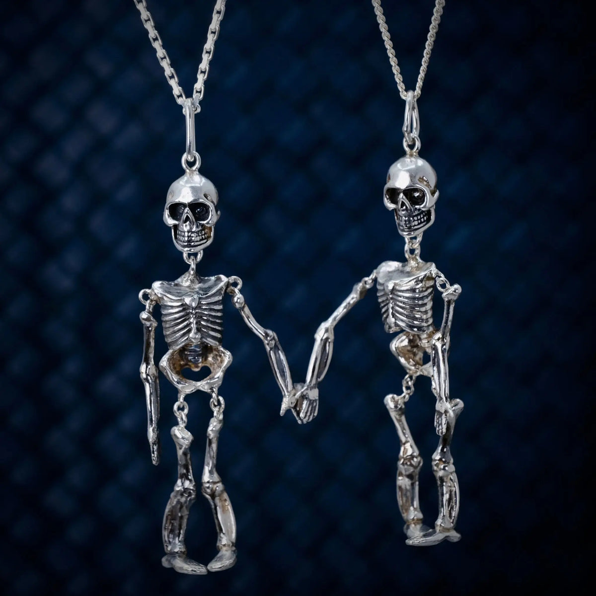 Skeleton - Berlock L8Hasselblad