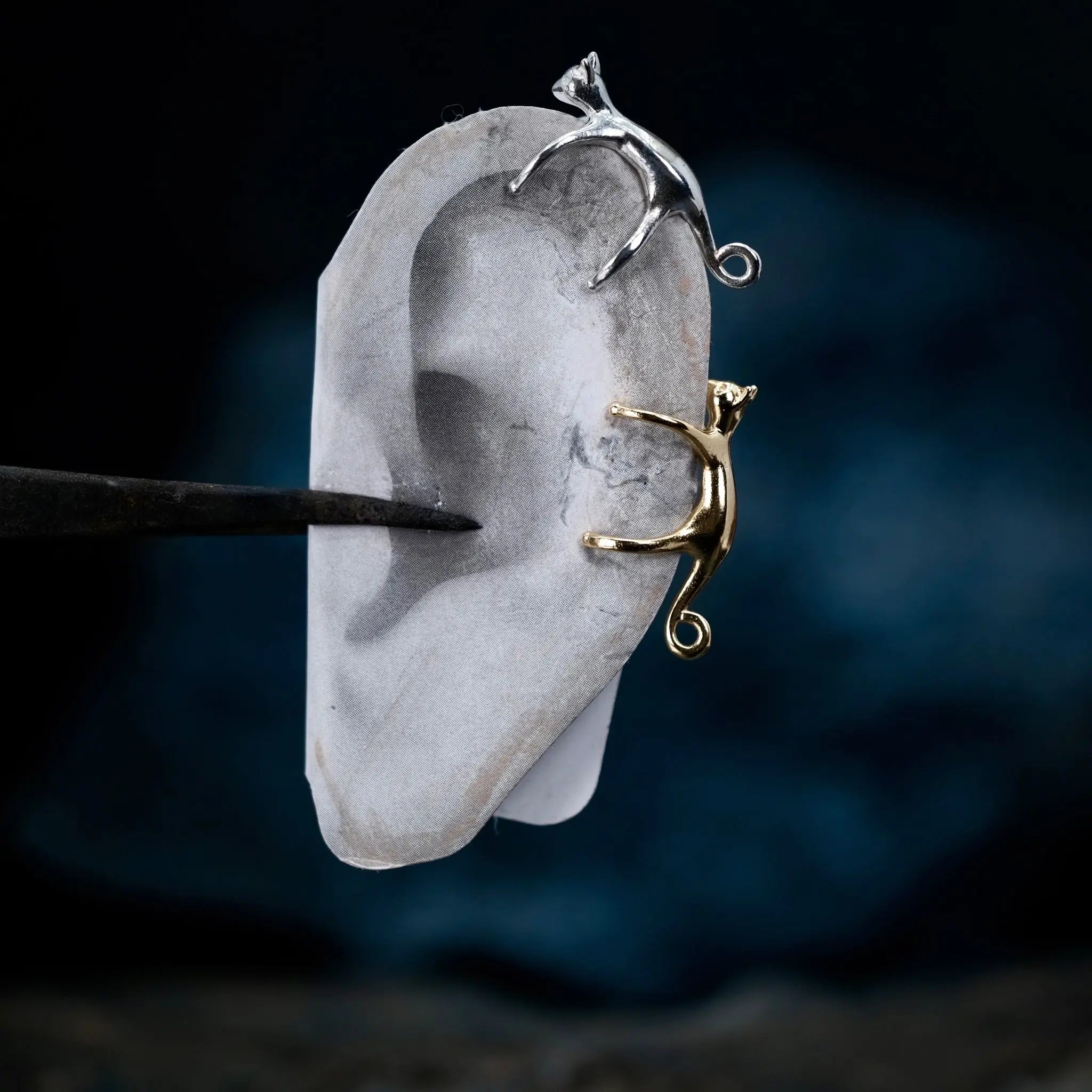 Katt - Earcuff L8Hasselblad