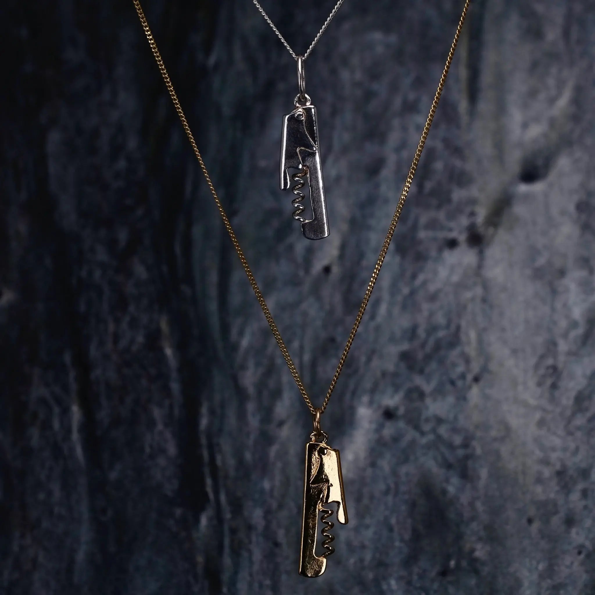 Kapsylöppnaren - Halsband L8Hasselblad
