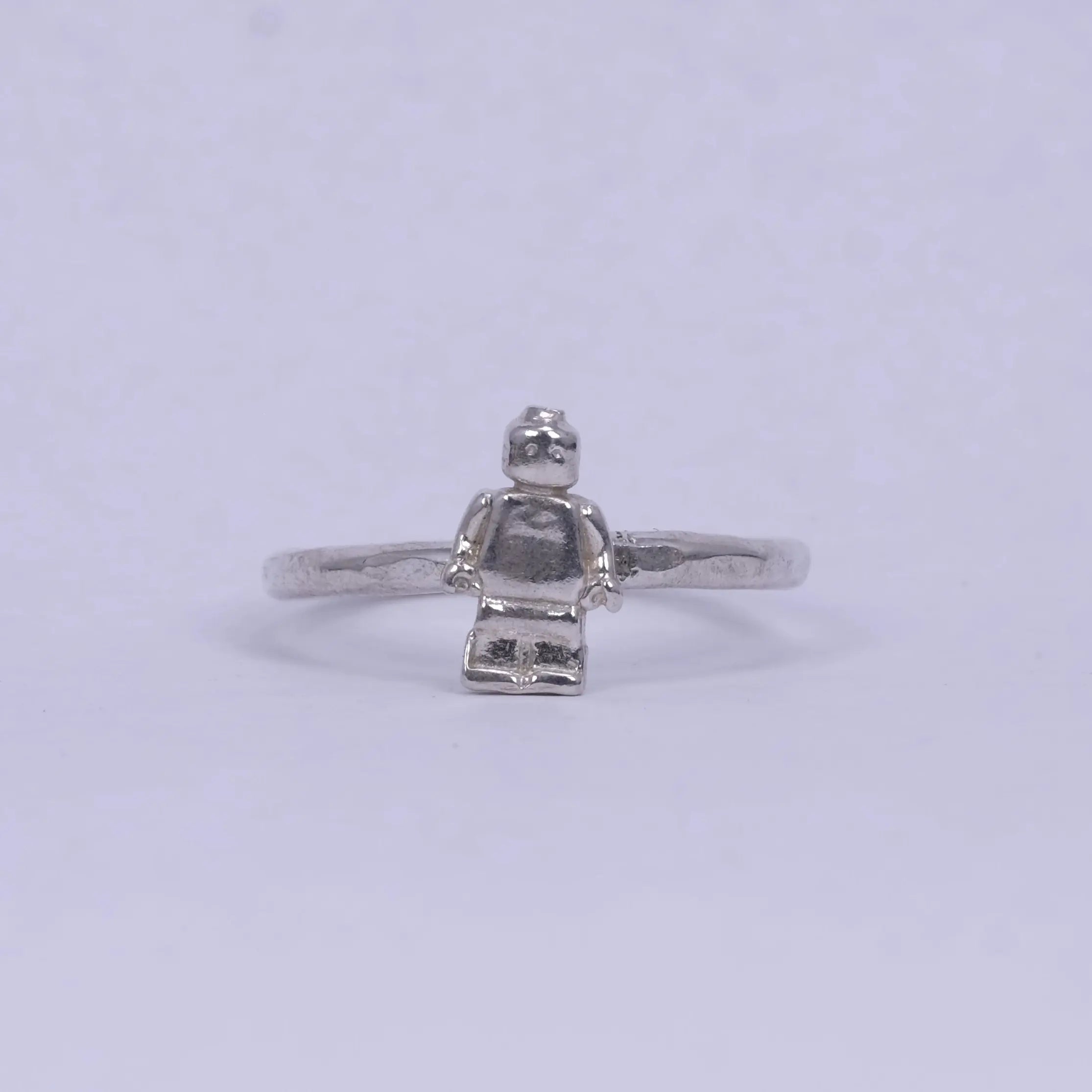 2mm Legogubben  - ring L8Hasselblad