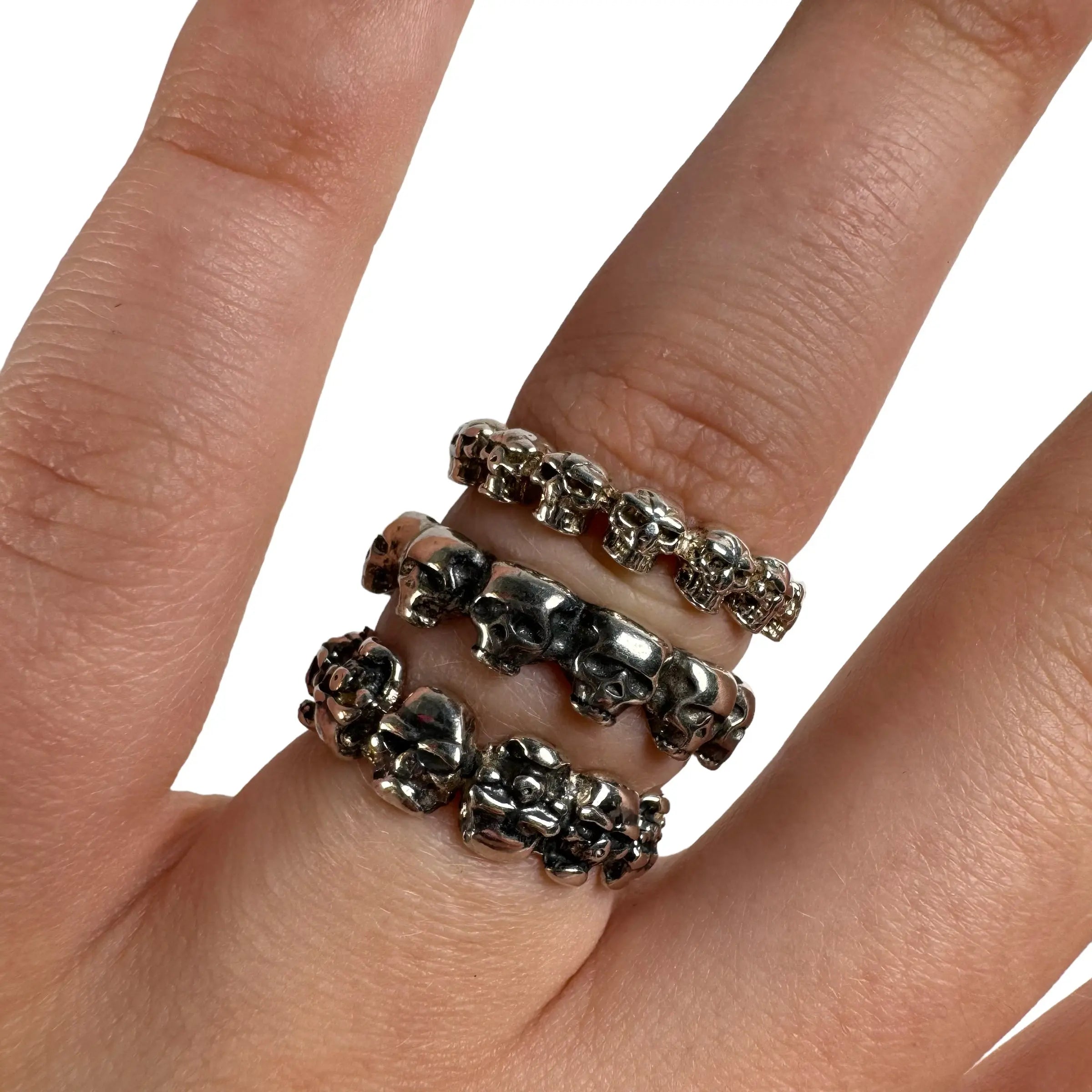 Dödskallering i allians - L8Hasselblad