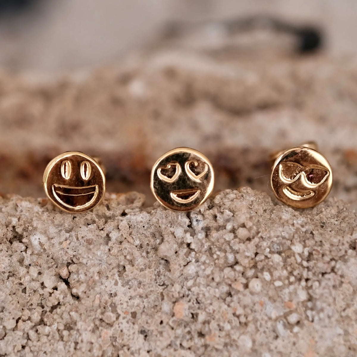 Emoji - Stiftörhänge L8Hasselblad