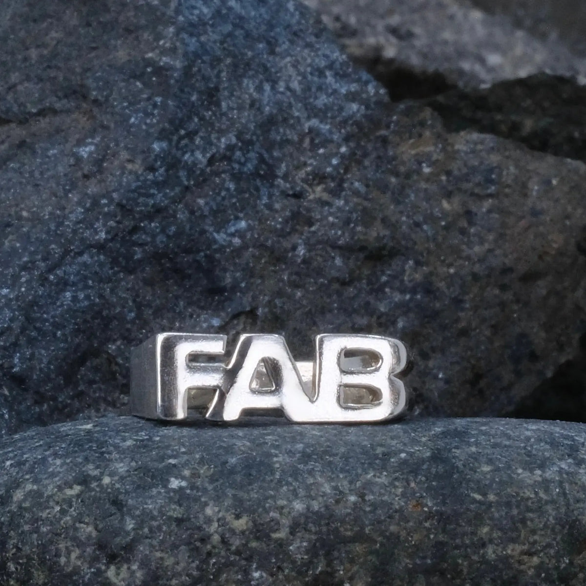 FAB - Ordring L8Hasselblad