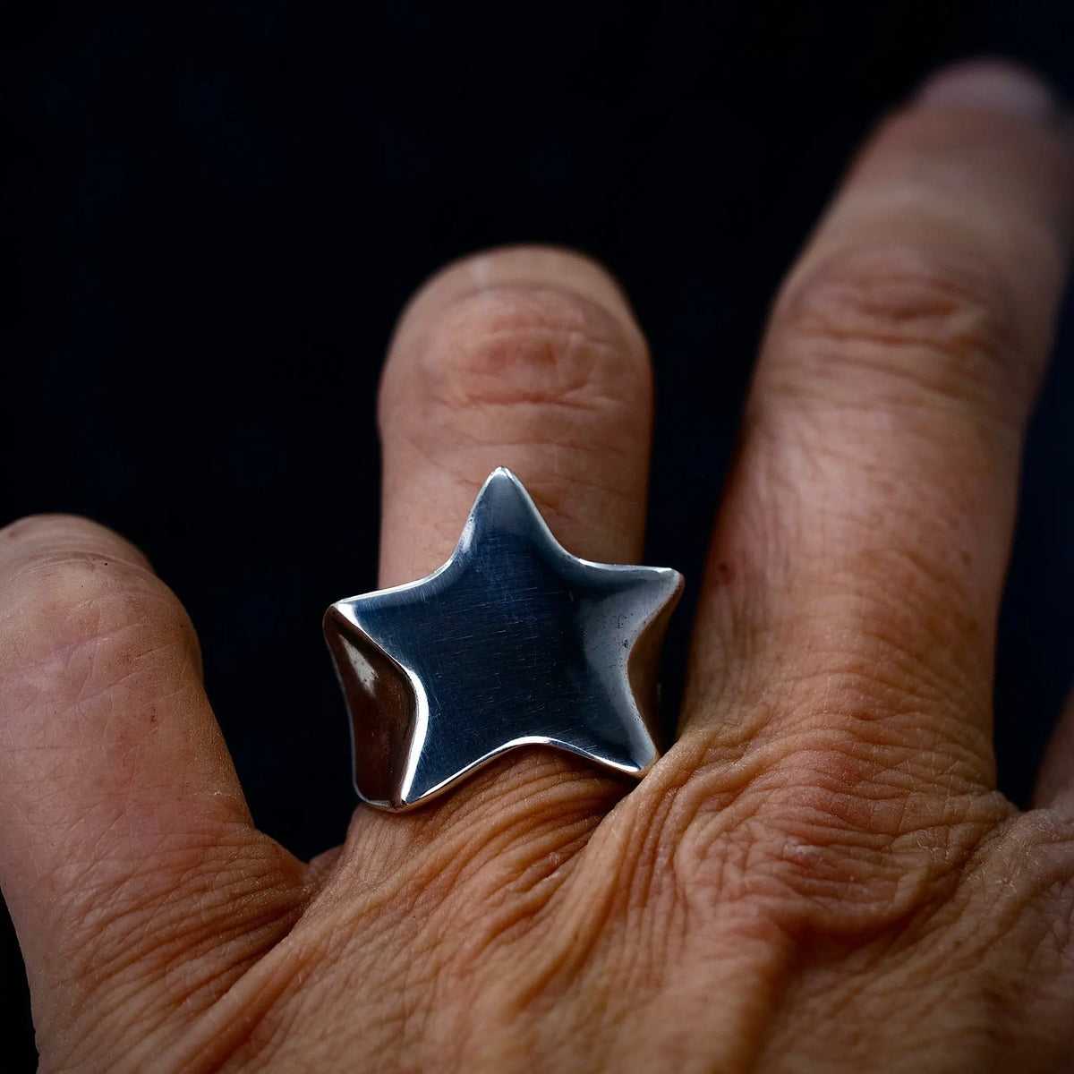 FKN STAR - Ring L8Hasselblad