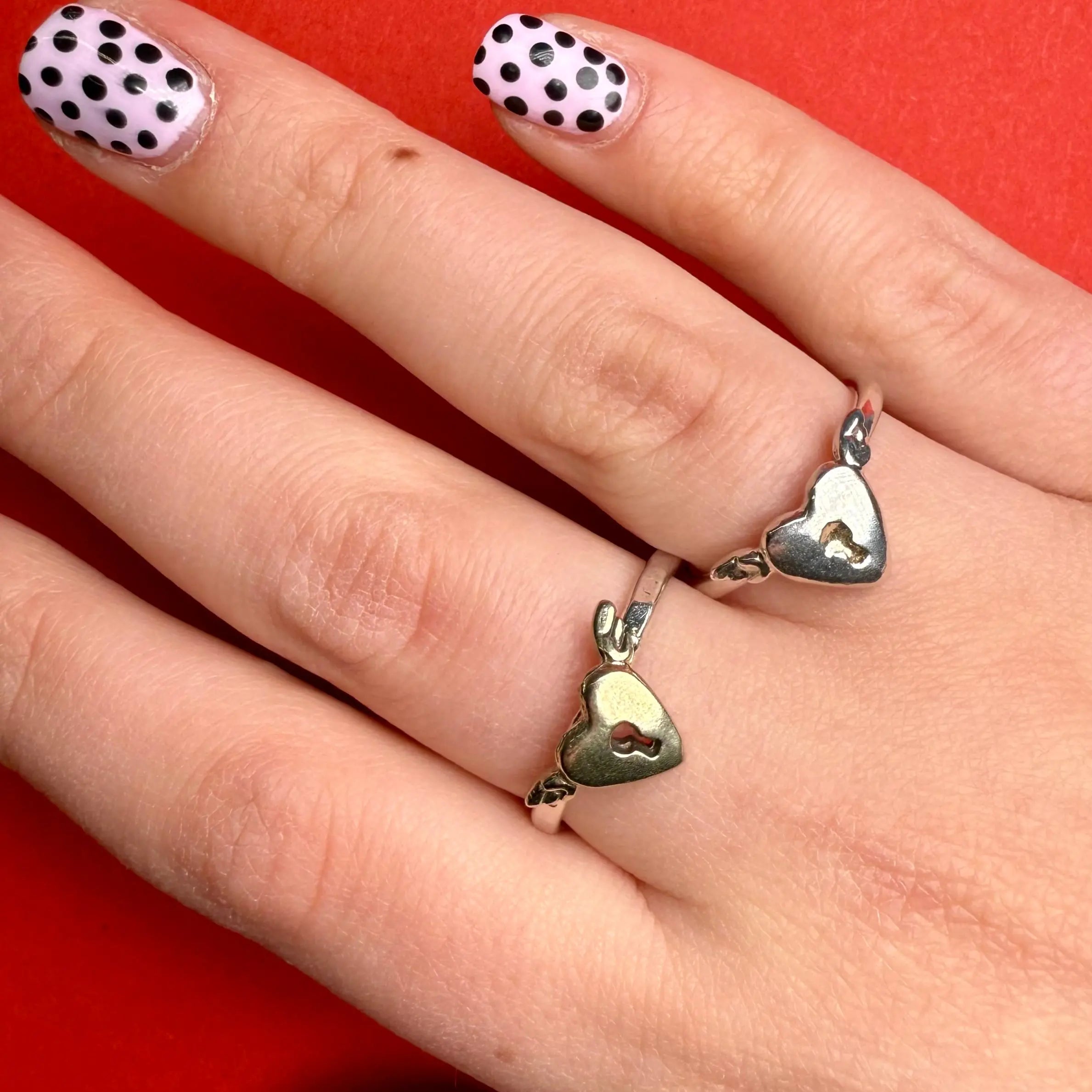 Flygande hjärtat ring - L8Hasselblad