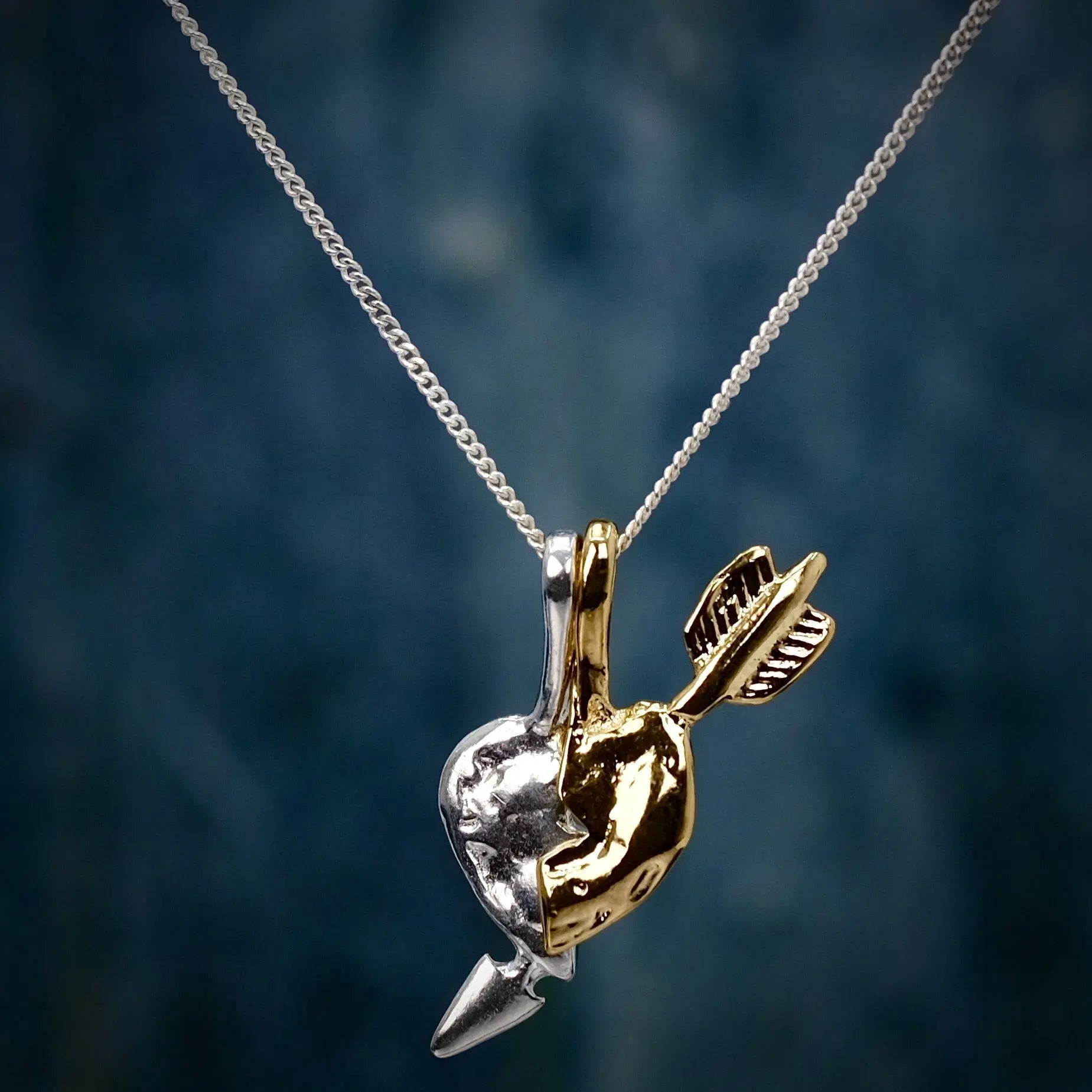 Half Smashed Heart - Halsband L8Hasselblad