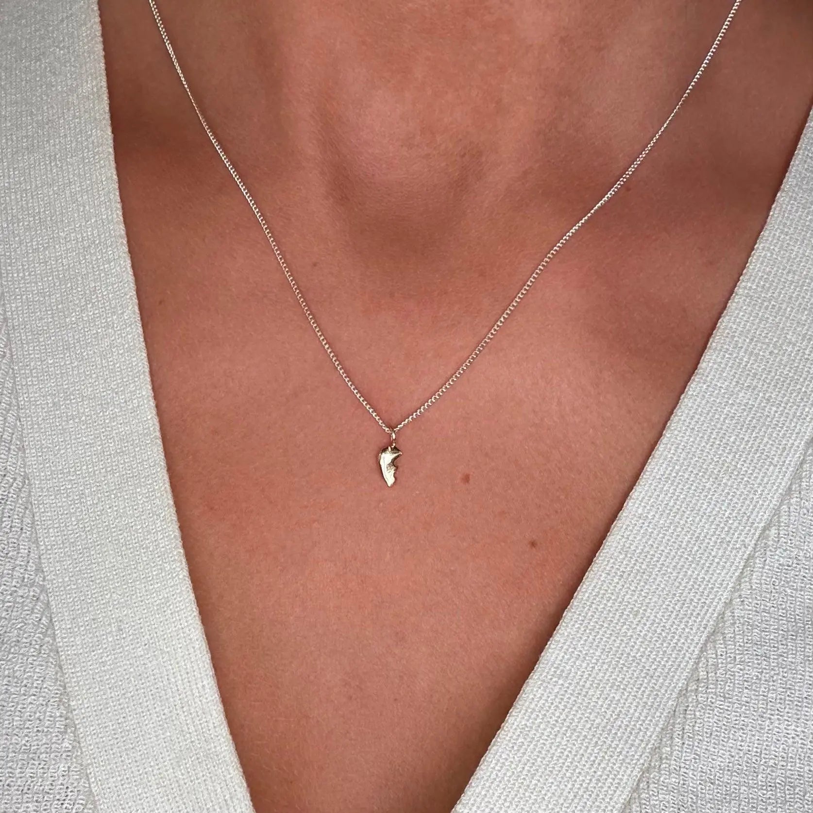 Halsband - Minihjärthalvor - L8Hasselblad