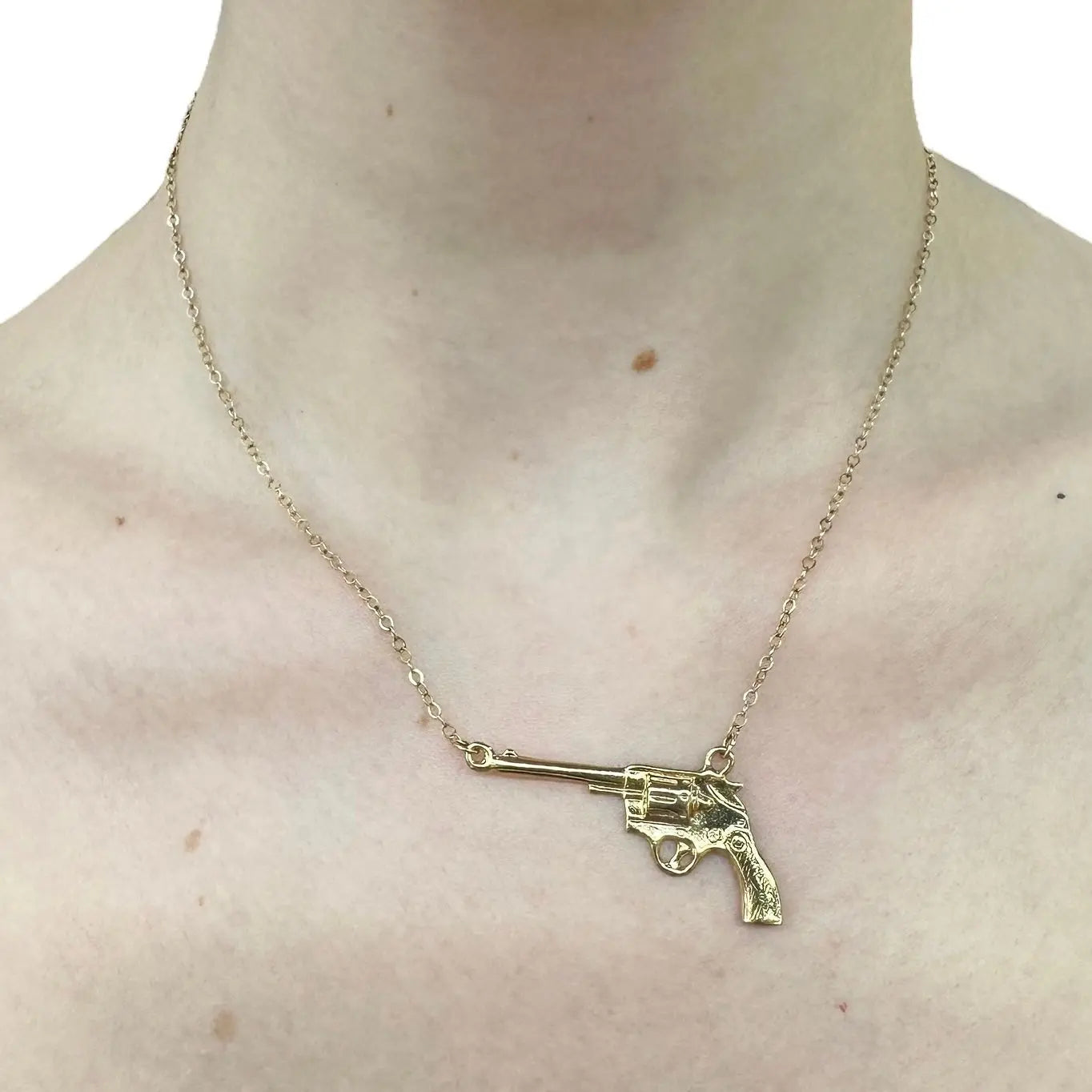 Halsband - Pistol - L8Hasselblad