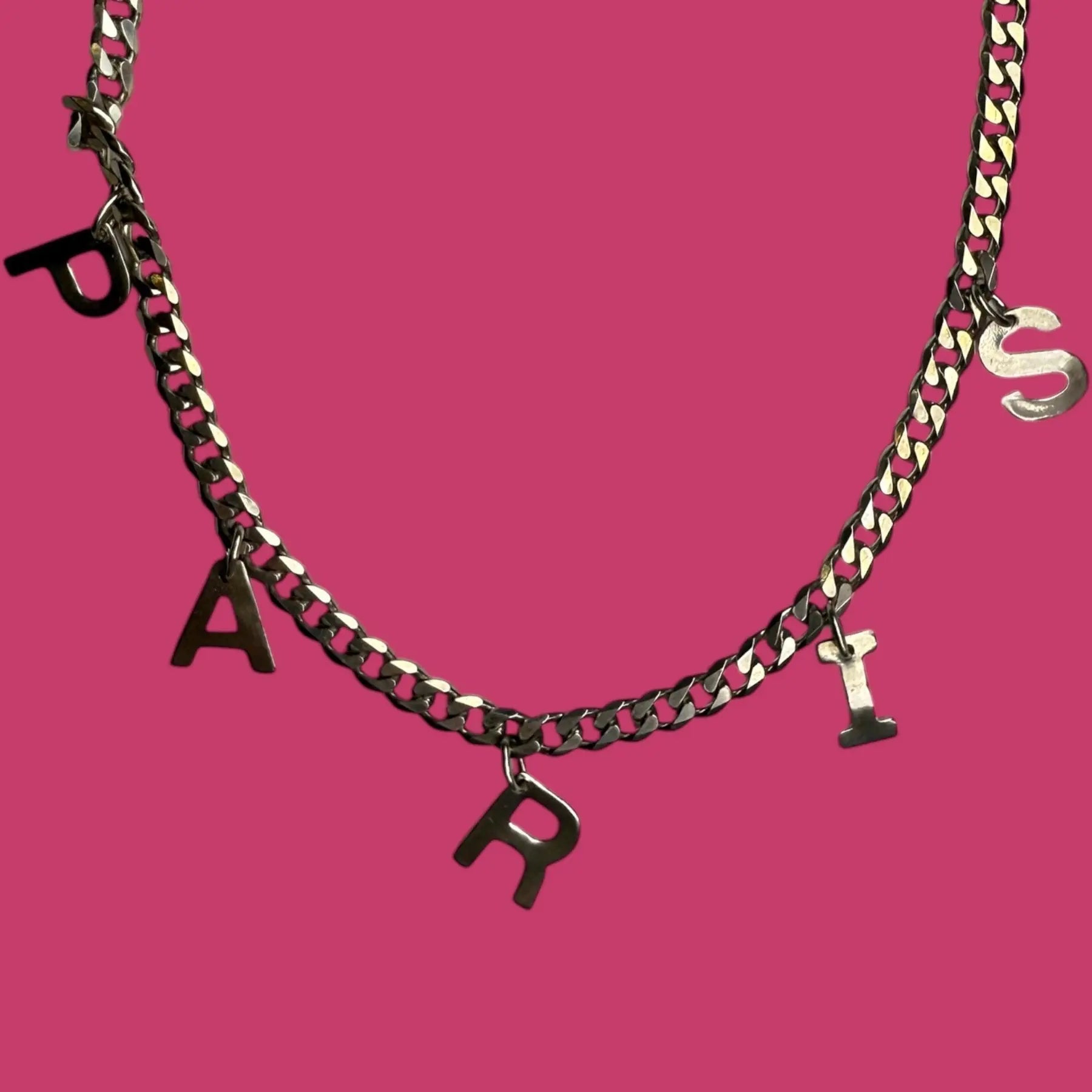 Halsband - The statement - L8Hasselblad