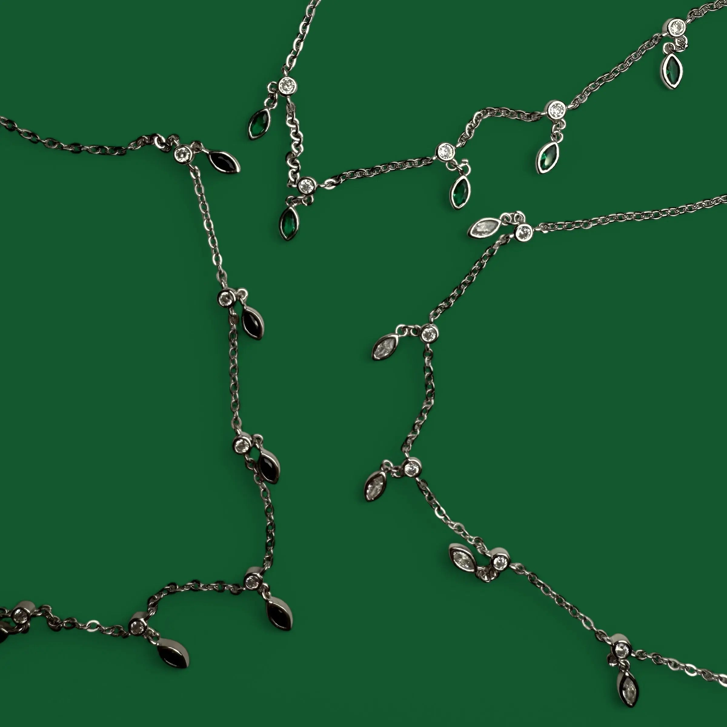 Halsband - zirkondroppar - L8Hasselblad