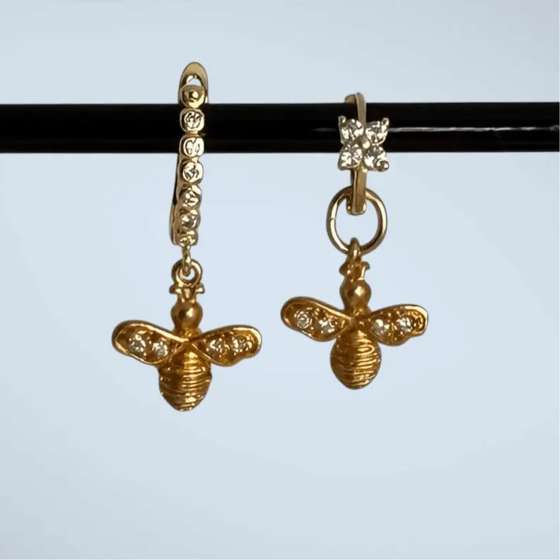 Humlis - guldörhänge - L8Hasselblad