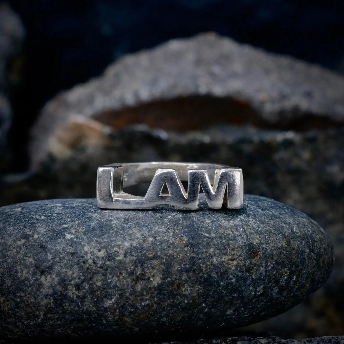 I AM - Ordring L8Hasselblad