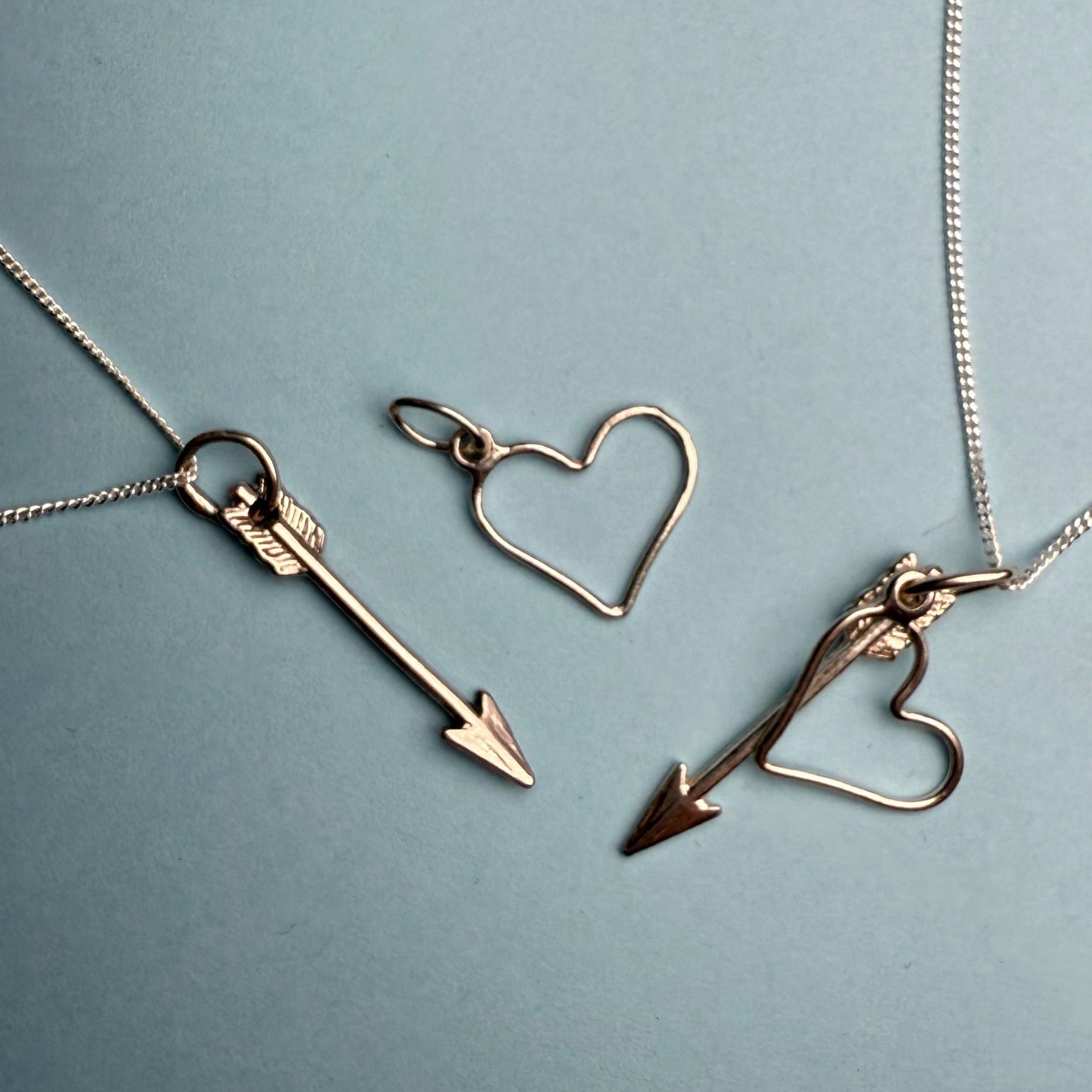 Charm - Heart with lightning bolt or arrow