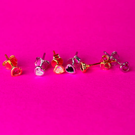 Stud earring - Mini hearts