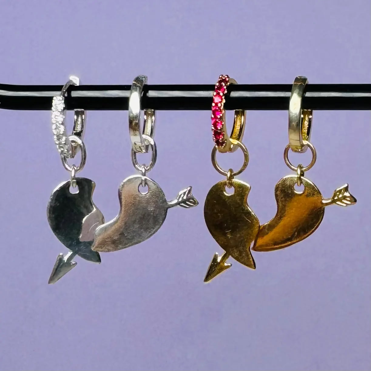 Örhängen med Stora Kompishjärthalvor L8Hasselblad