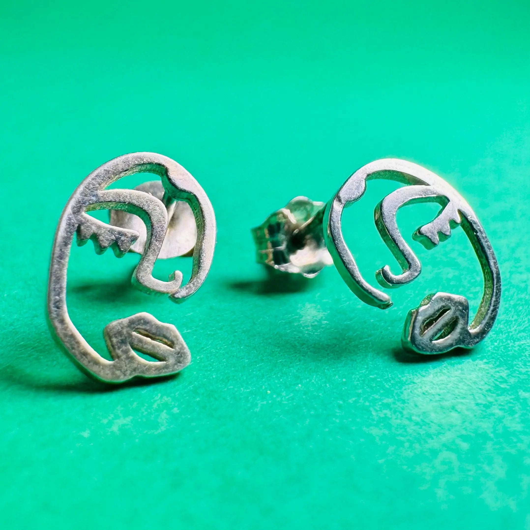 Stiftörhänge - Ansikte L8Hasselblad