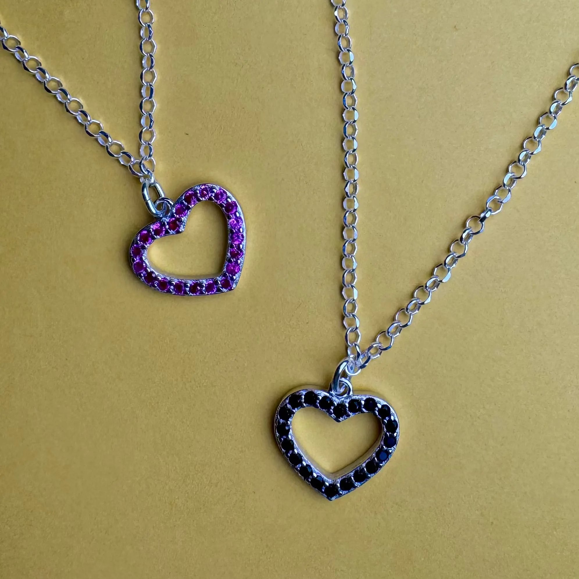 Halsband - Hjärta med zirkoner L8Hasselblad