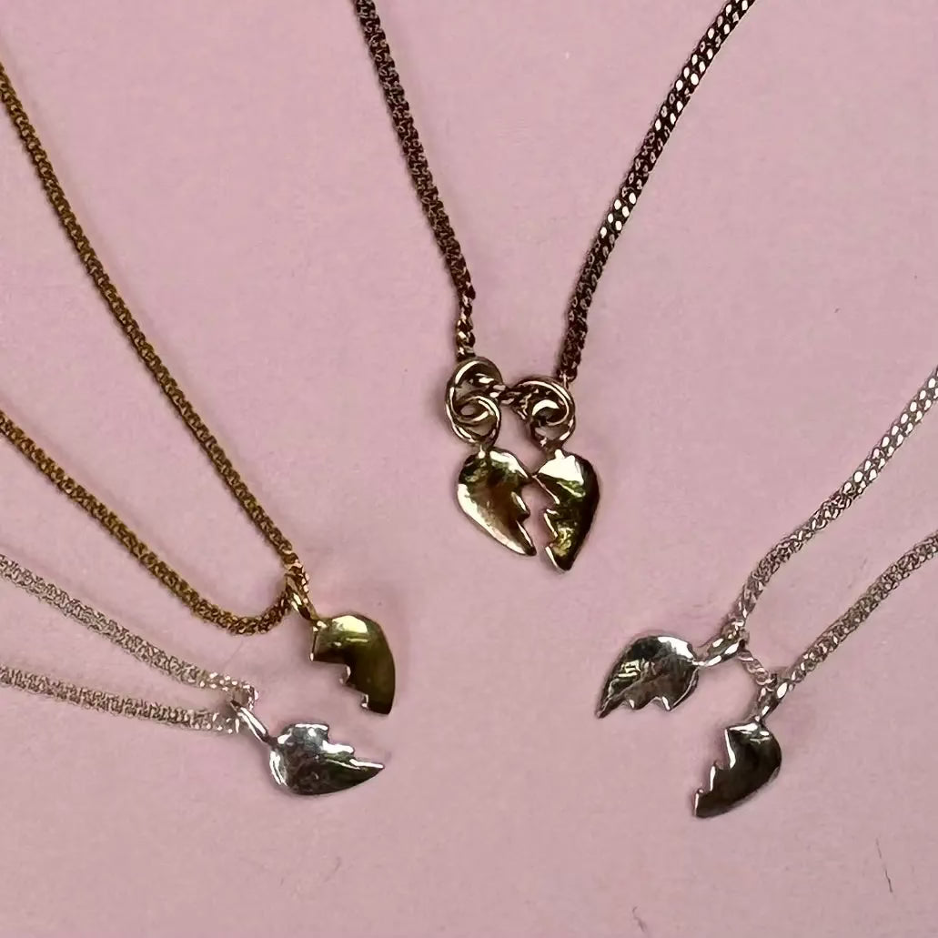 Halsband - Minihjärthalvor L8Hasselblad