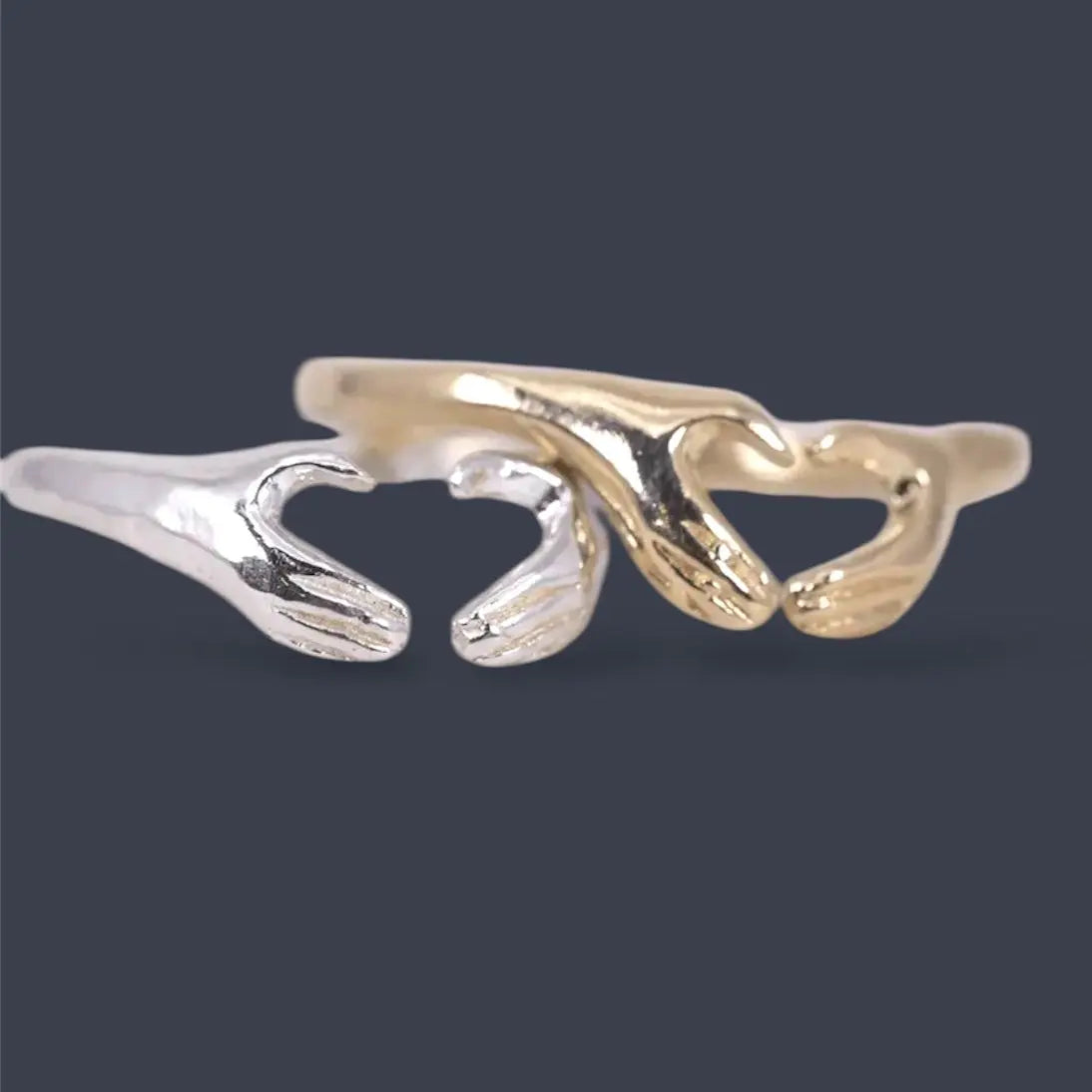 Kärlekshänder ring L8Hasselblad