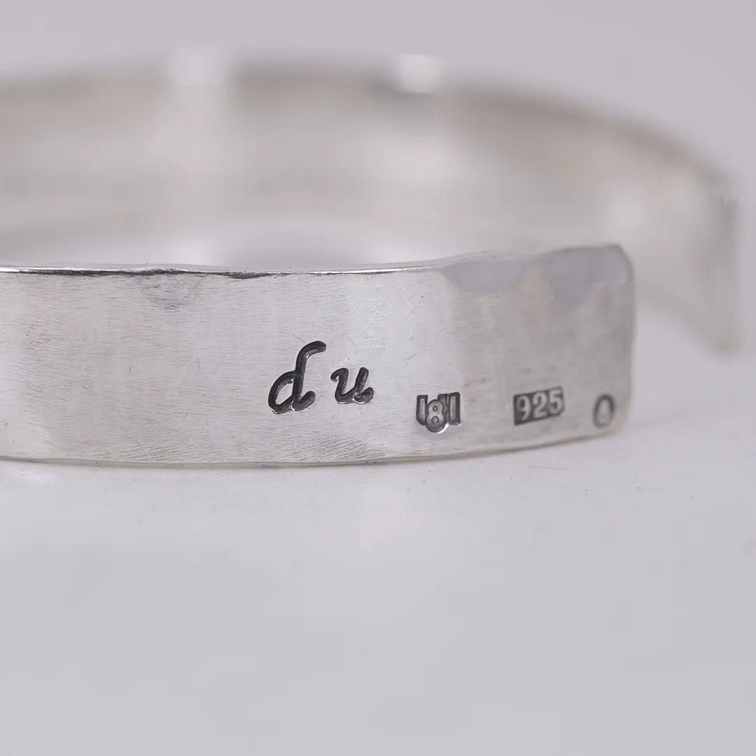 Klassiskt stelt armband - L8Hasselblad