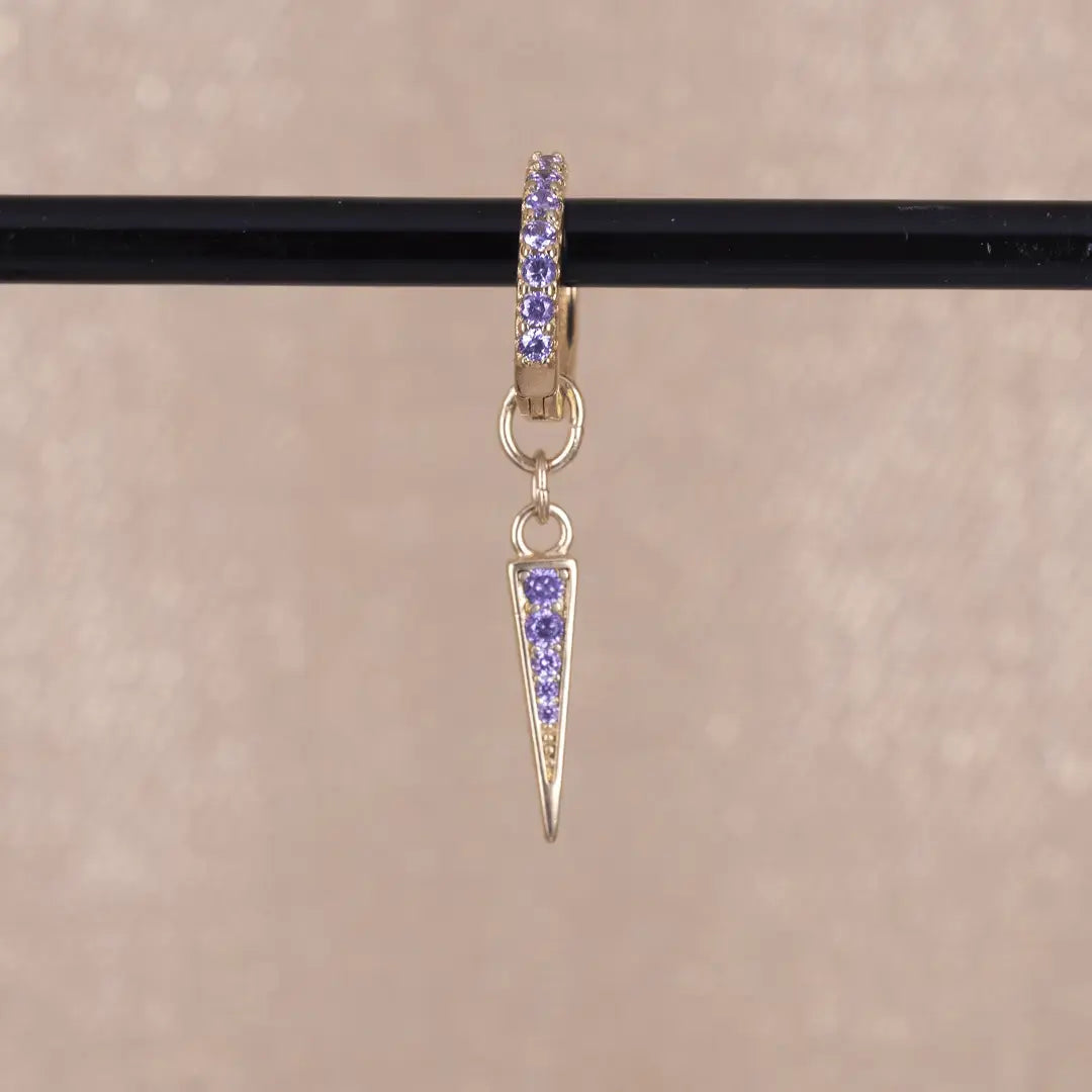 Kort zirkoner & tagg - örhängen guld - L8Hasselblad