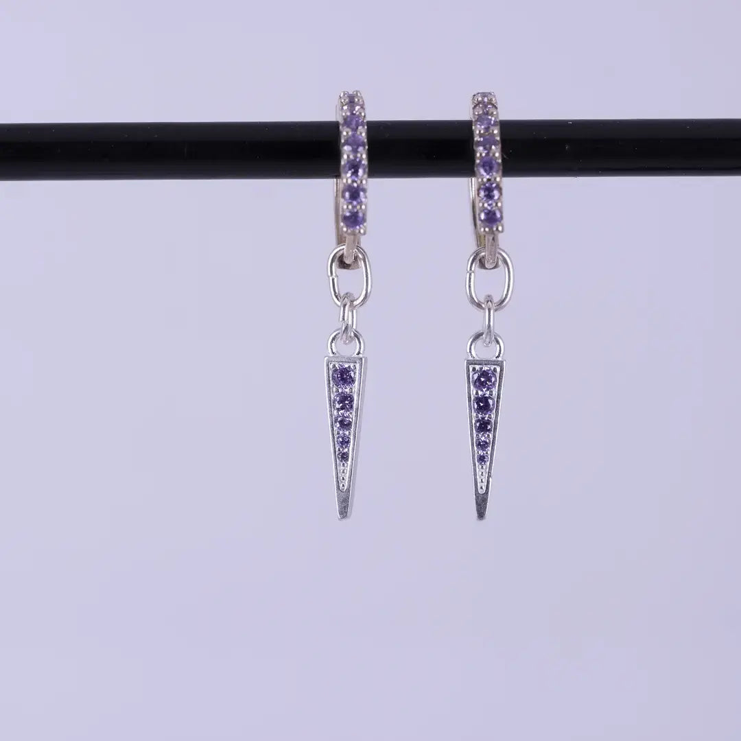 Kort zirkoner & tagg - örhängen guld - L8Hasselblad