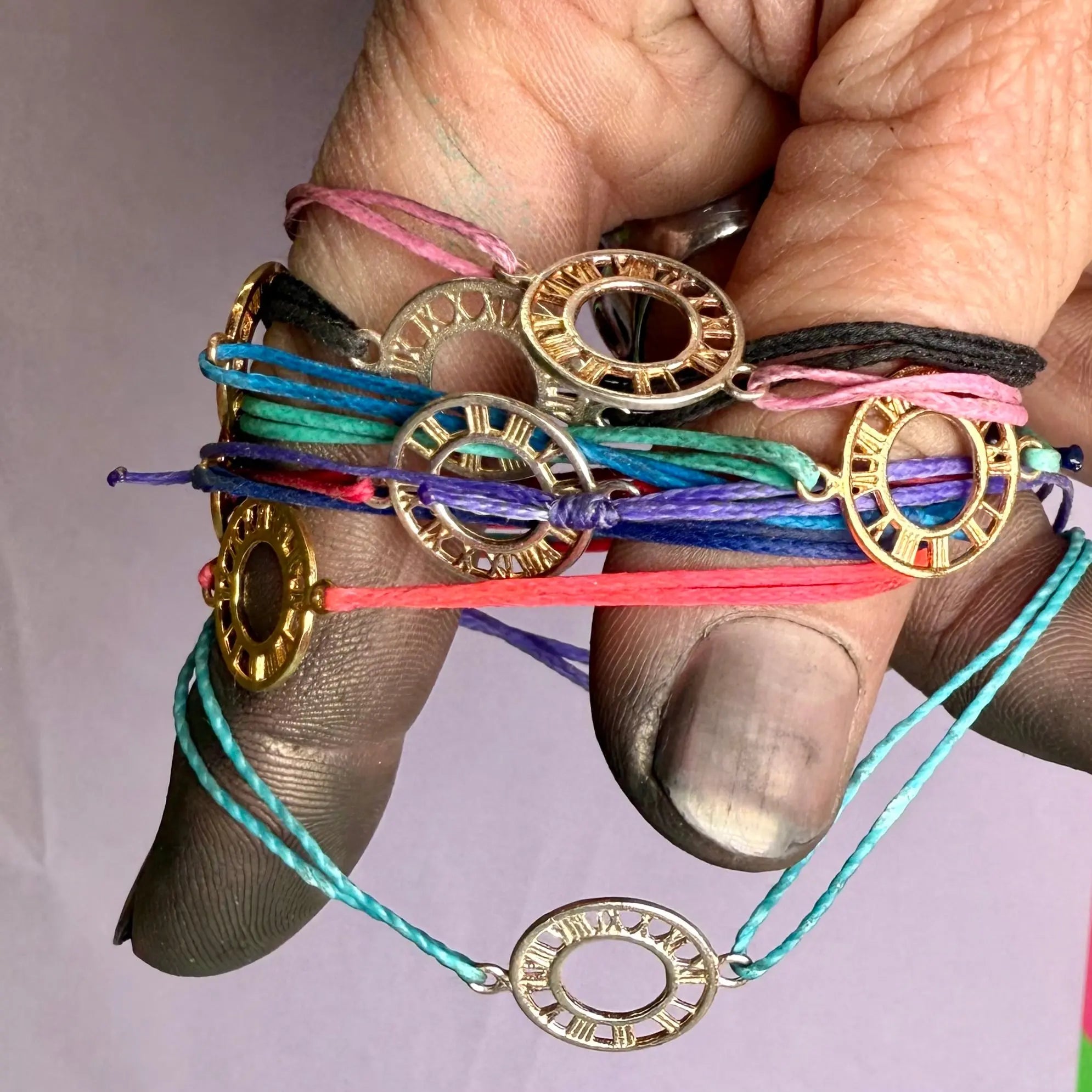 Lev i nuet trådarmband - L8Hasselblad