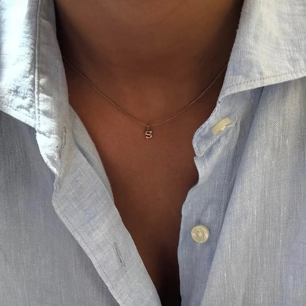 Minibokstäver halsband L8Hasselblad