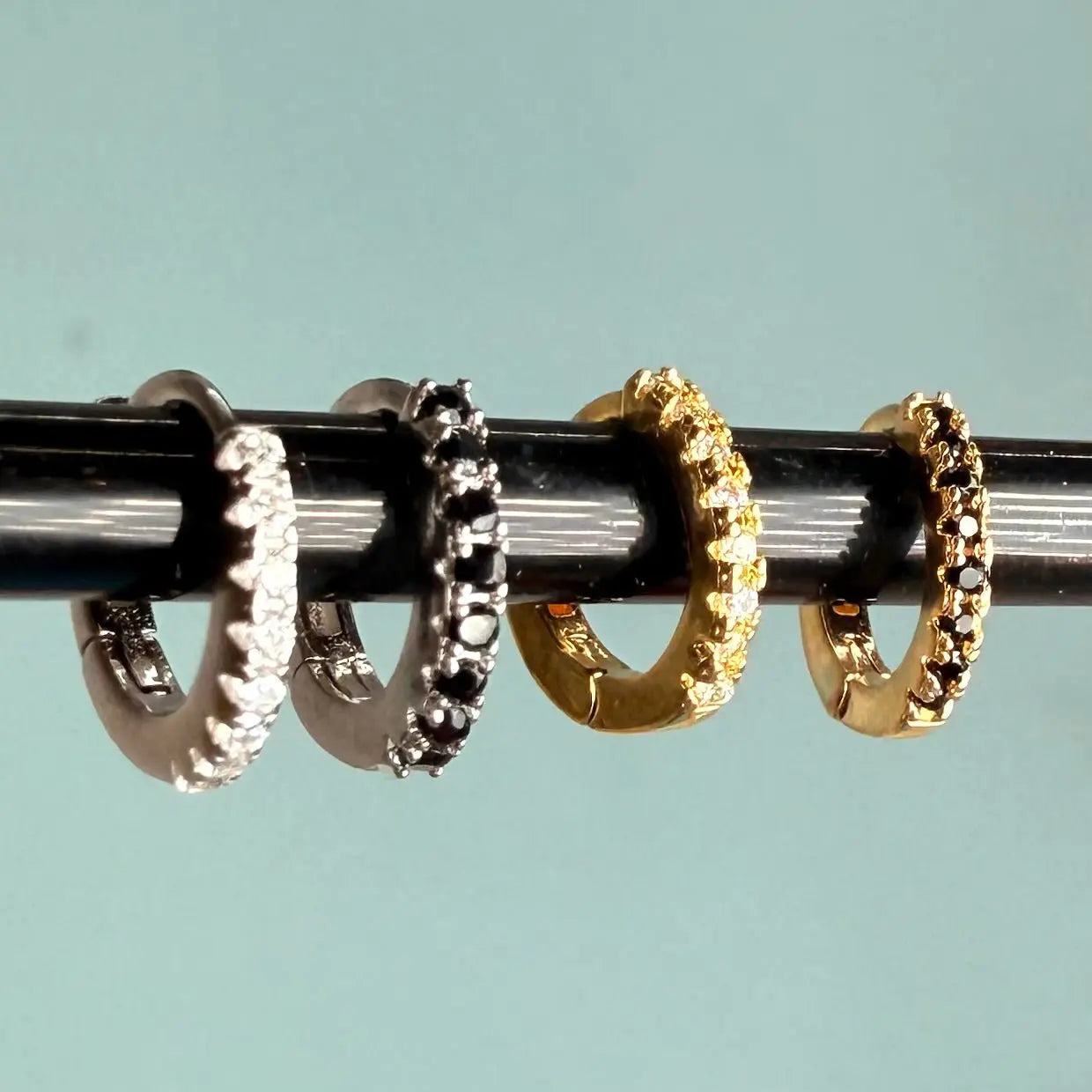 Mini colorful hoops - L8Hasselblad