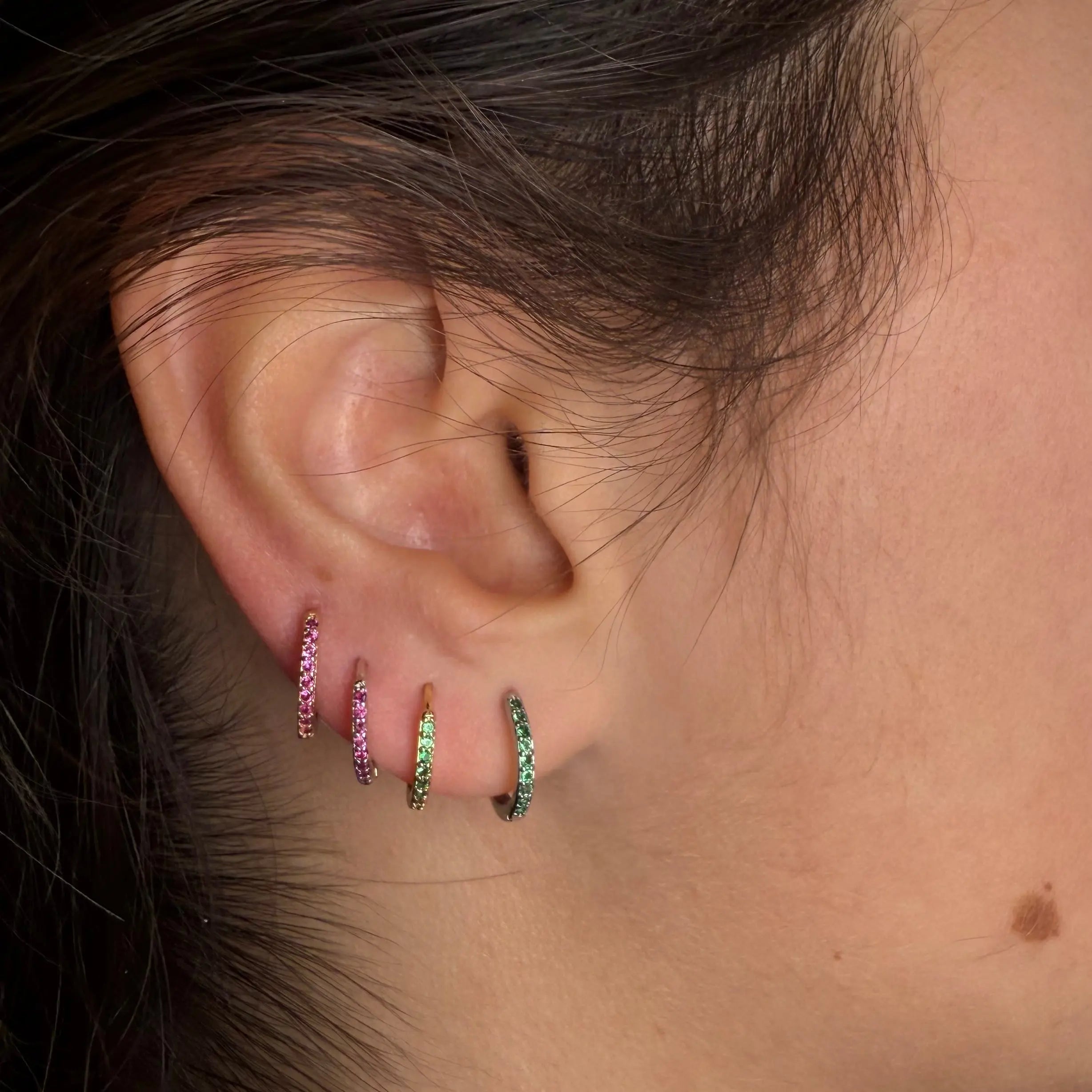 Smala colorful hoops guld - L8Hasselblad