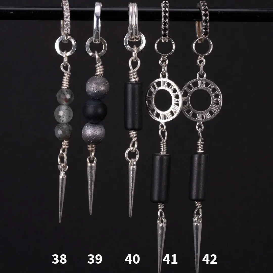 One of a Kind Örhängen (Lucka 7) L8Hasselblad