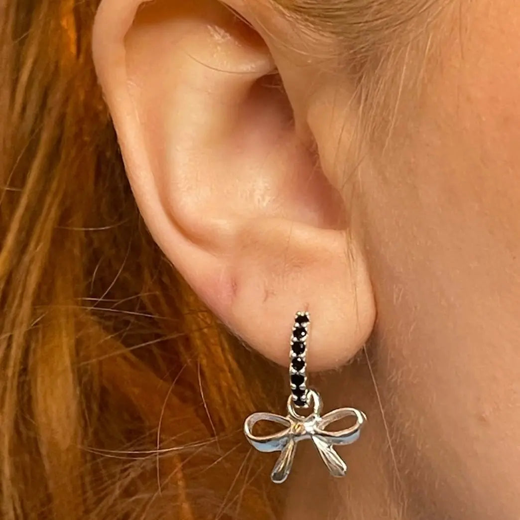 Örhänge - Hängande Rosett - L8Hasselblad