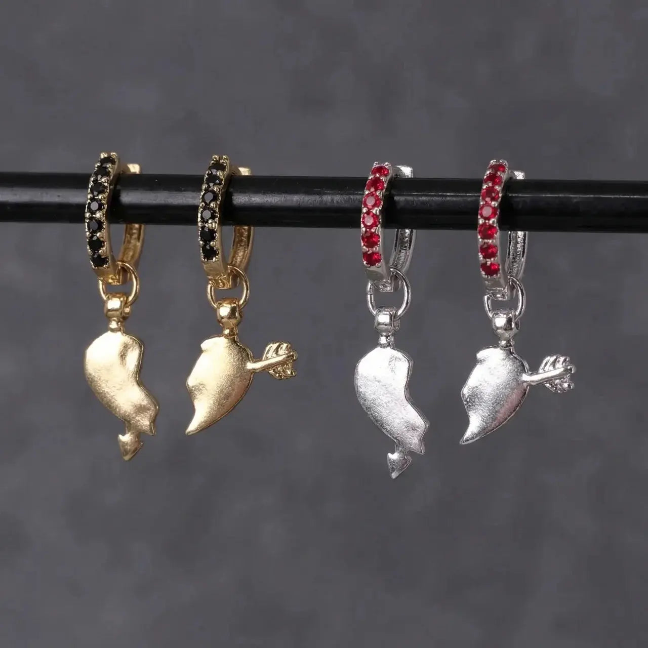 Örhänge - Mellan Kompishjärthalvor L8Hasselblad